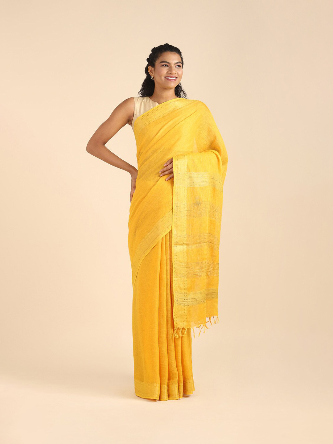 

Taneira Yellow Zari Bhagalpuri Saree