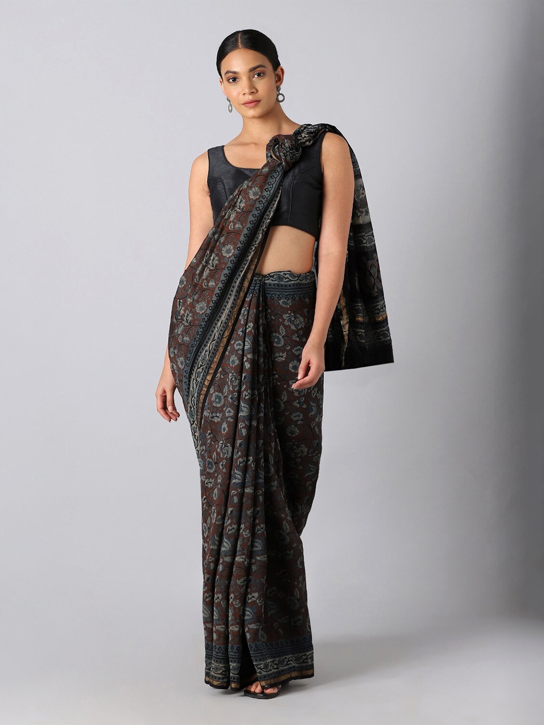

Taneira Brown & Grey Floral Silk Cotton Bagru Saree