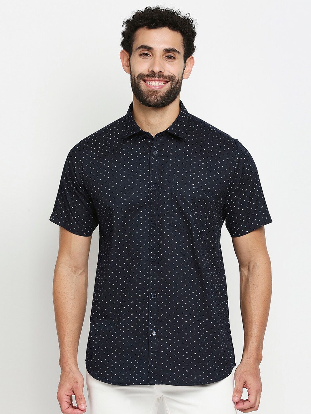 

Solemio Men Navy Blue Printed Pure Cotton Casual Shirt