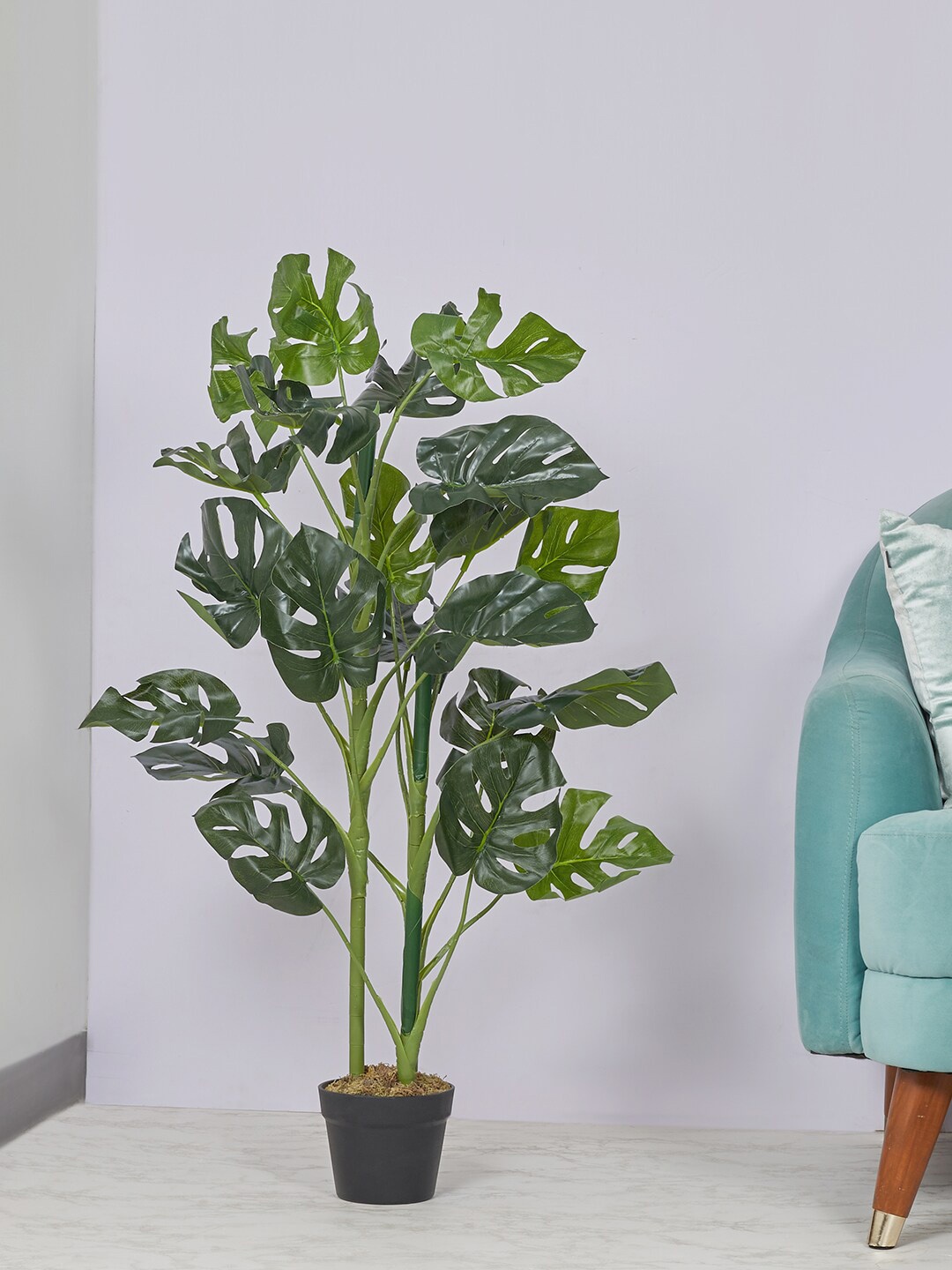 

HomeTown Green Ilana Artificial Monstera Potted Plant