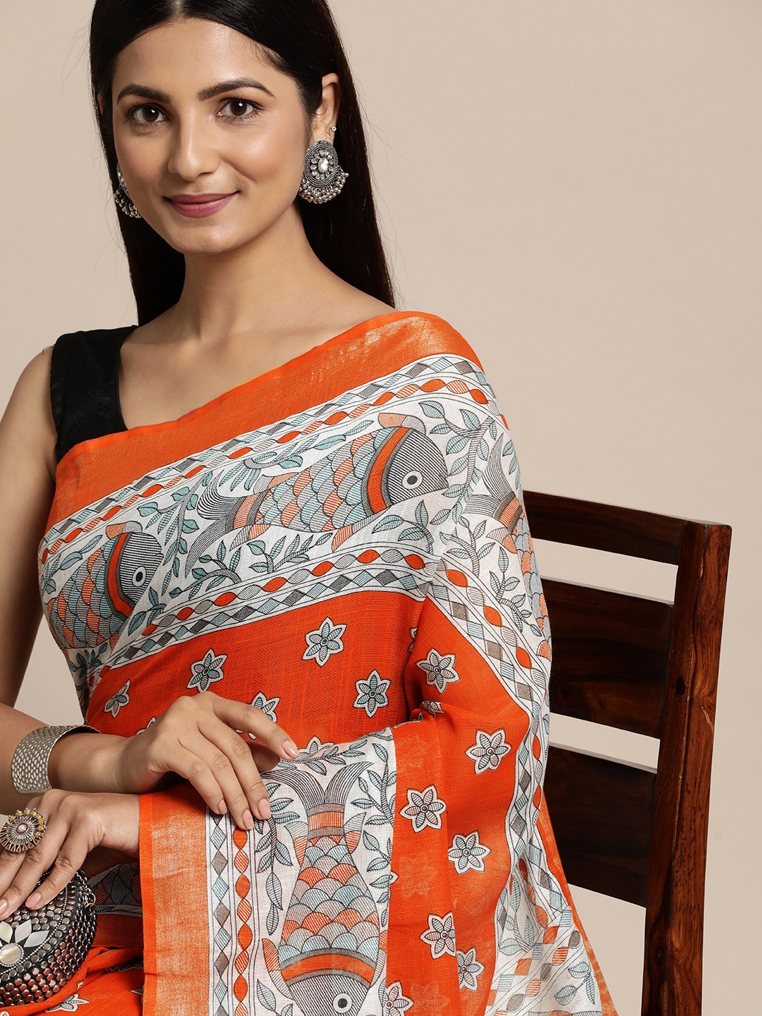 

swatika Orange & White Kalamkari Bhagalpuri Saree