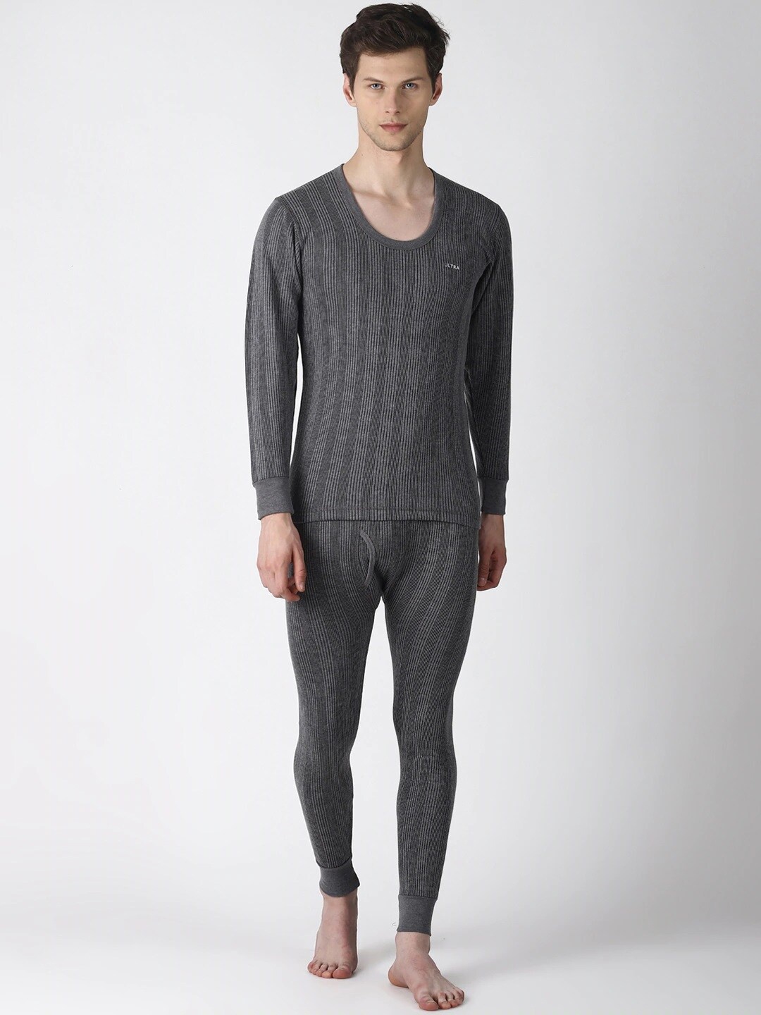 

Dollar Ultra Men Charcoal Grey Solid Cotton Thermal Set