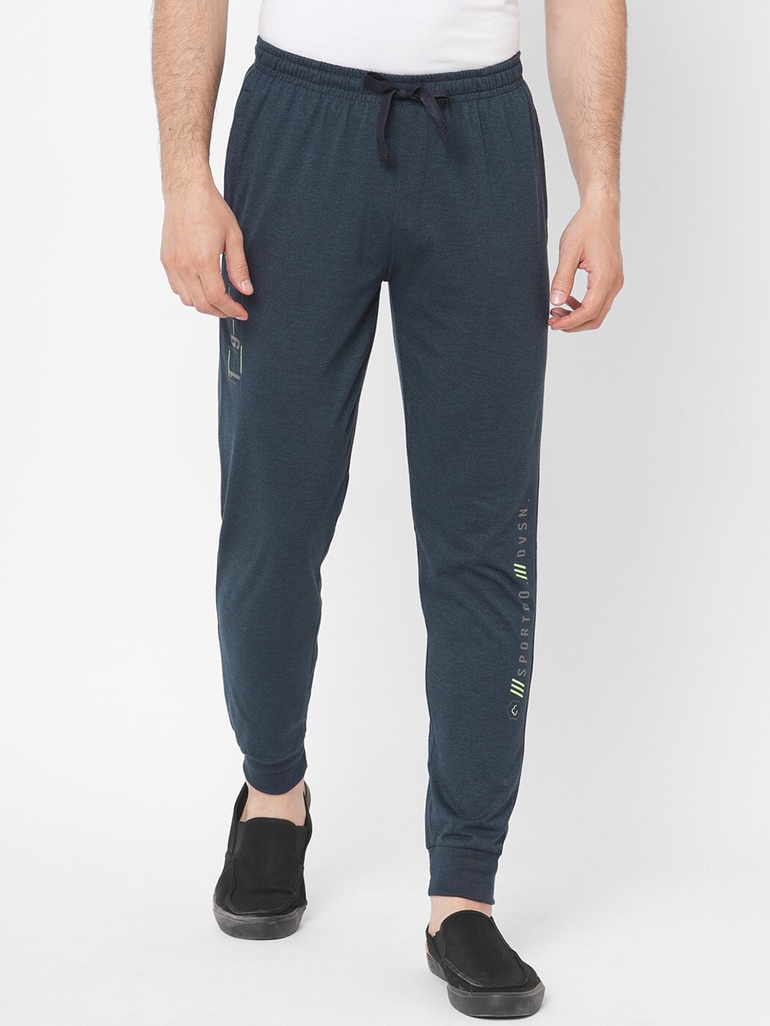 

Sweet Dreams Men Navy Blue Solid Track Pants
