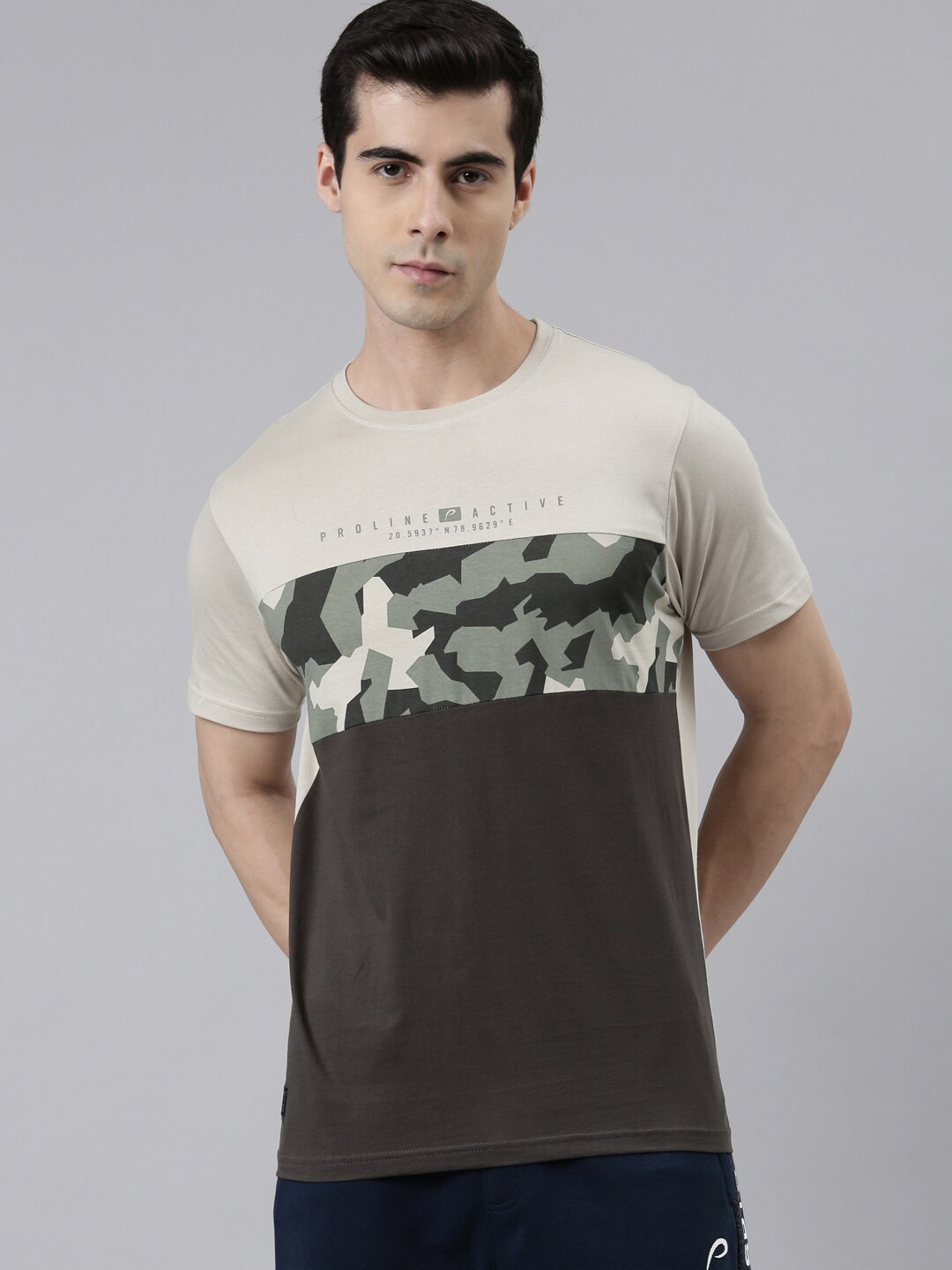 

Proline Active Men Beige Typography Printed Applique T-shirt