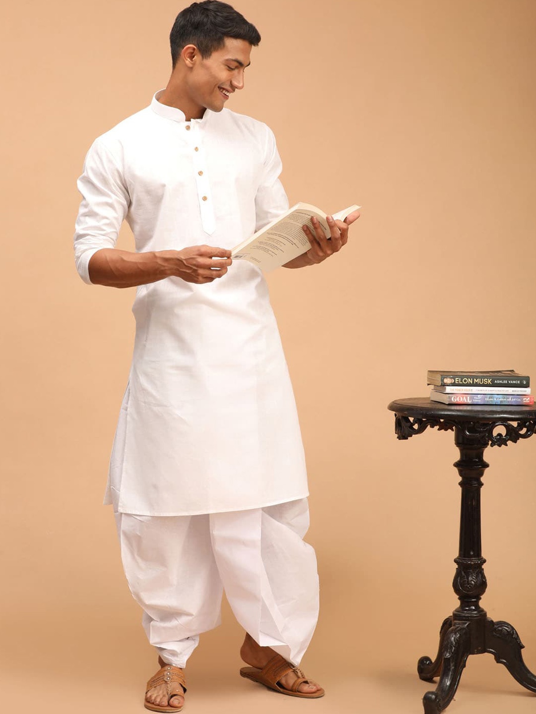 

VASTRAMAY Men Straight Regular Kurta with Dhoti Pants, White