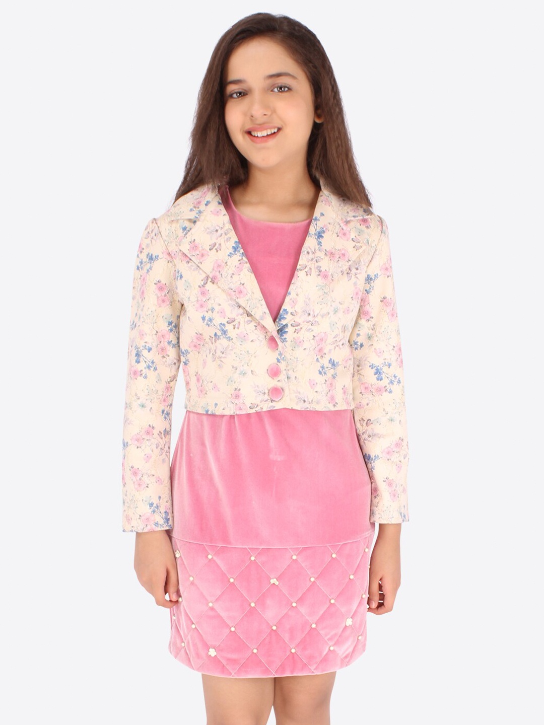 

CUTECUMBER Pink Floral Applique Velvet Sheath Dress