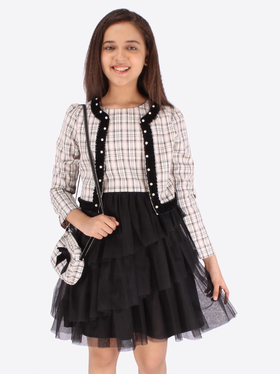 

CUTECUMBER Black & Beige Checked Net Dress With Shrug