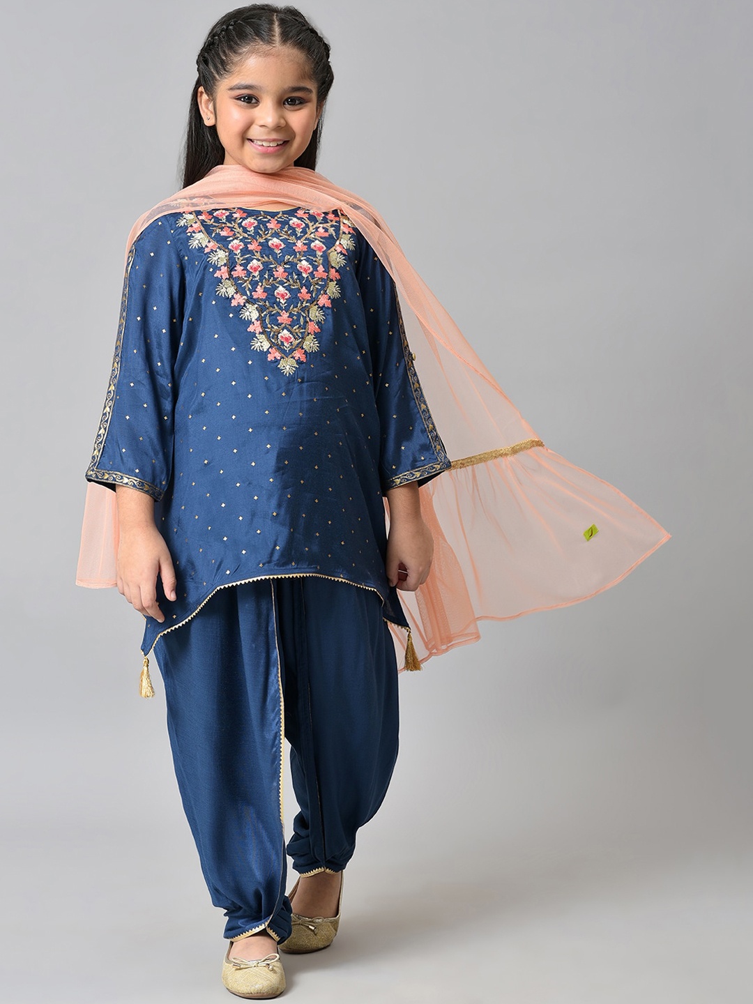 

AURELIA Girls Blue Embroidered Liva Kurta With Dhoti Pants & Dupatta