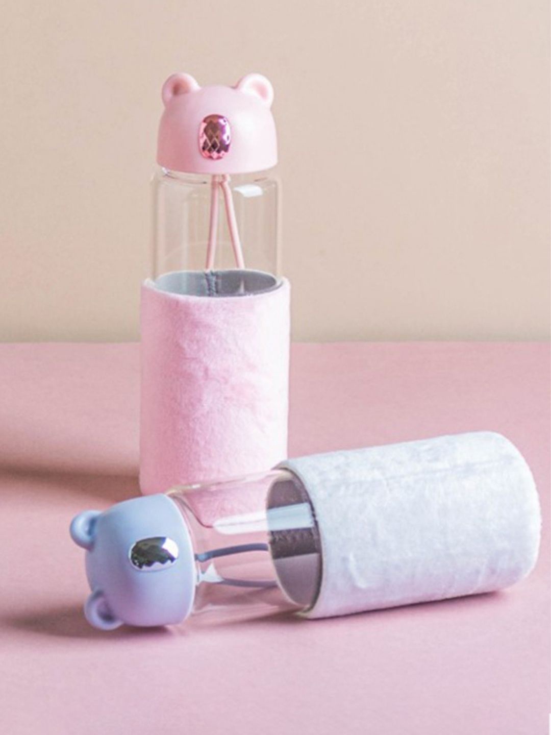 

Nestasia Transparent & Pink Solid Water Bottle