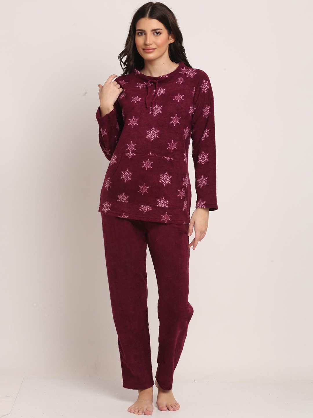 

Kanvin Women Maroon & Pink Printed Night suit