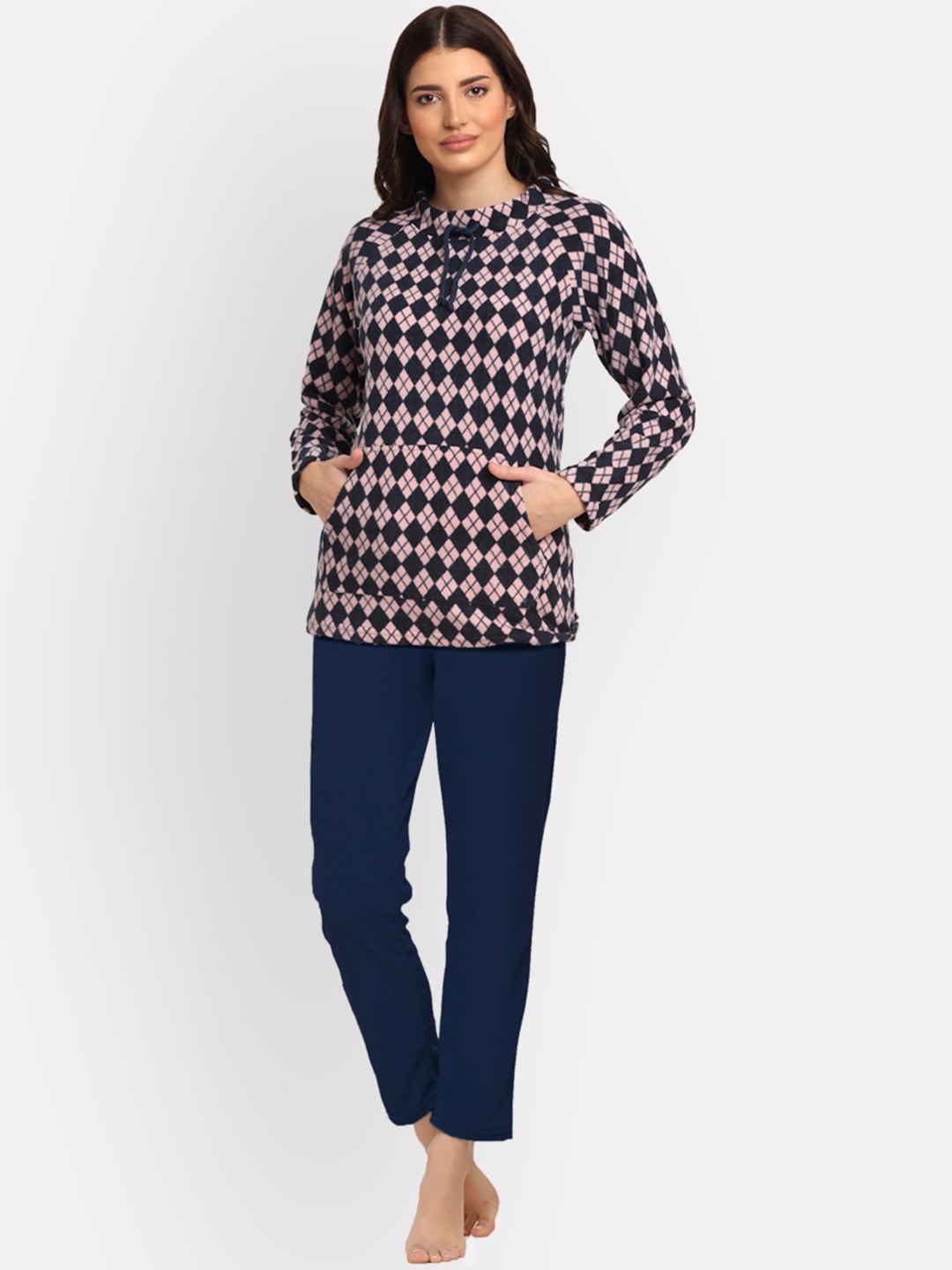 

Kanvin Women Navy Blue & Pink Checked Night suit