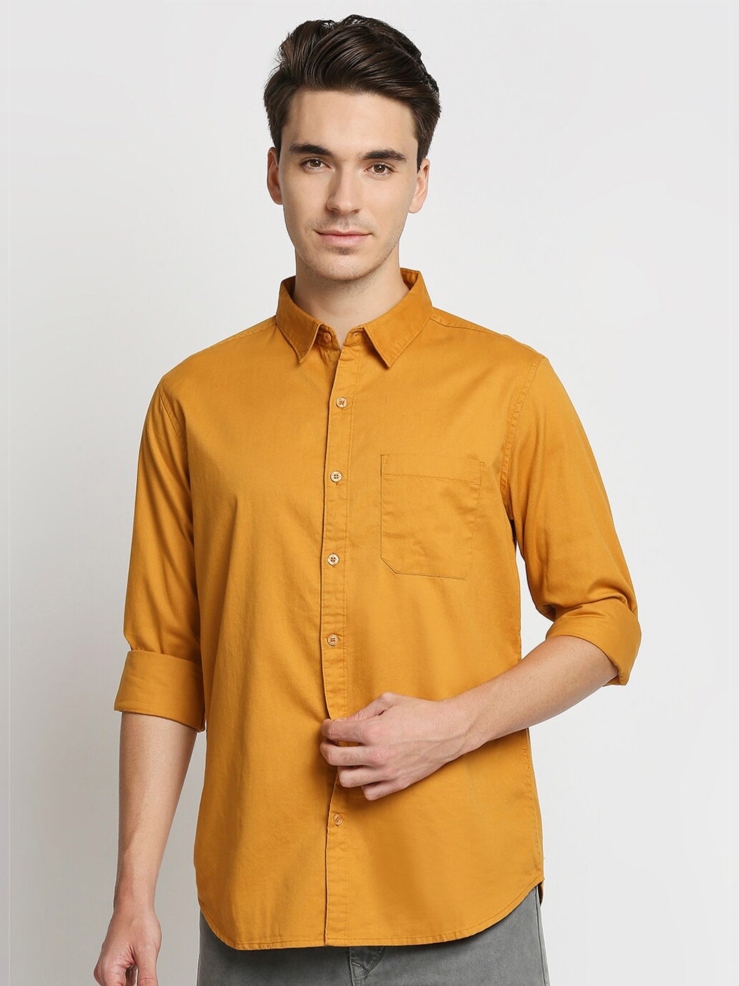 

VALEN CLUB Men Slim Fit Pure Cotton Casual Shirt, Mustard