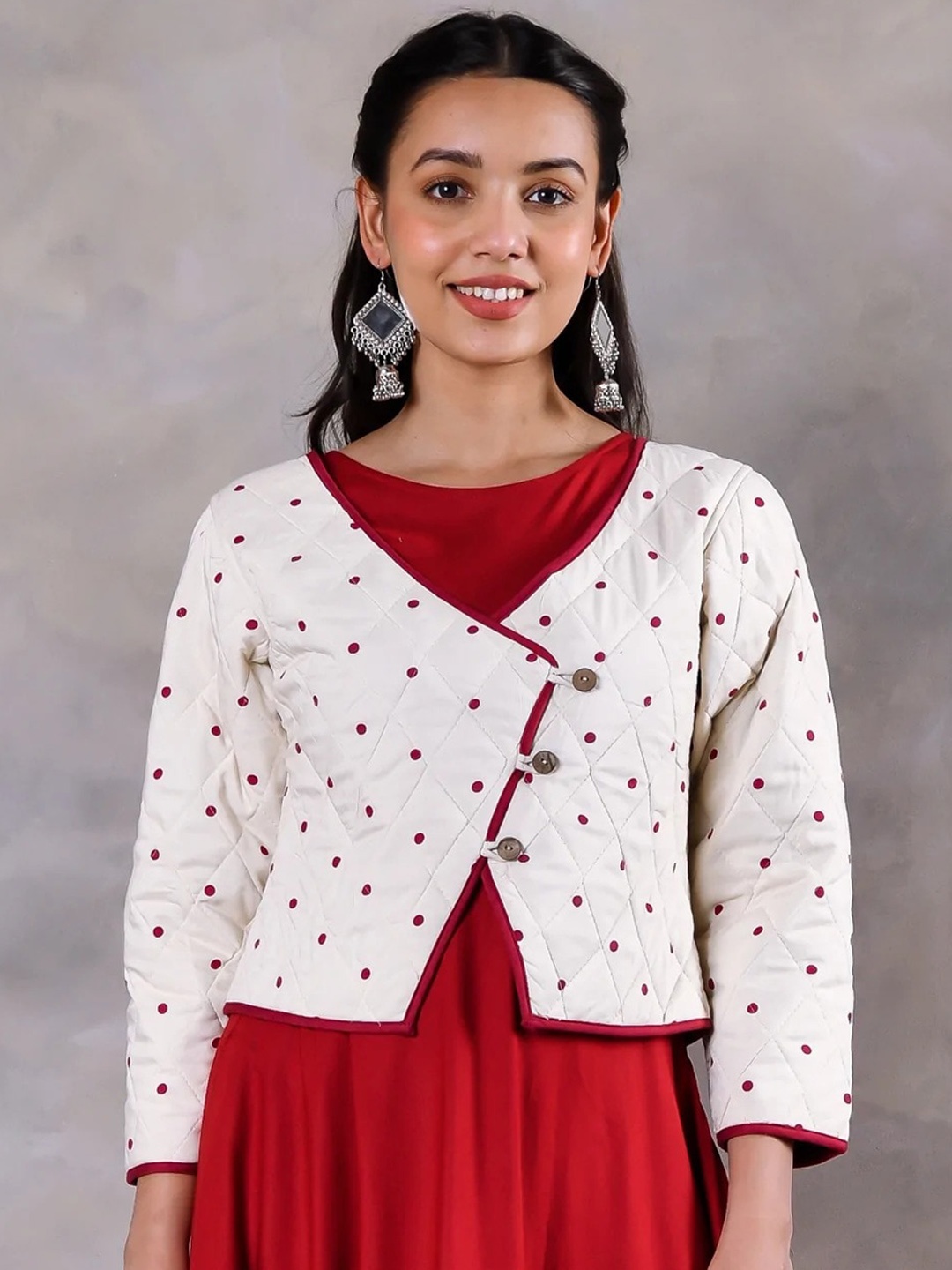 

Rustorange Women Off White Geometric Crop Tailored Jacket with Embroidered