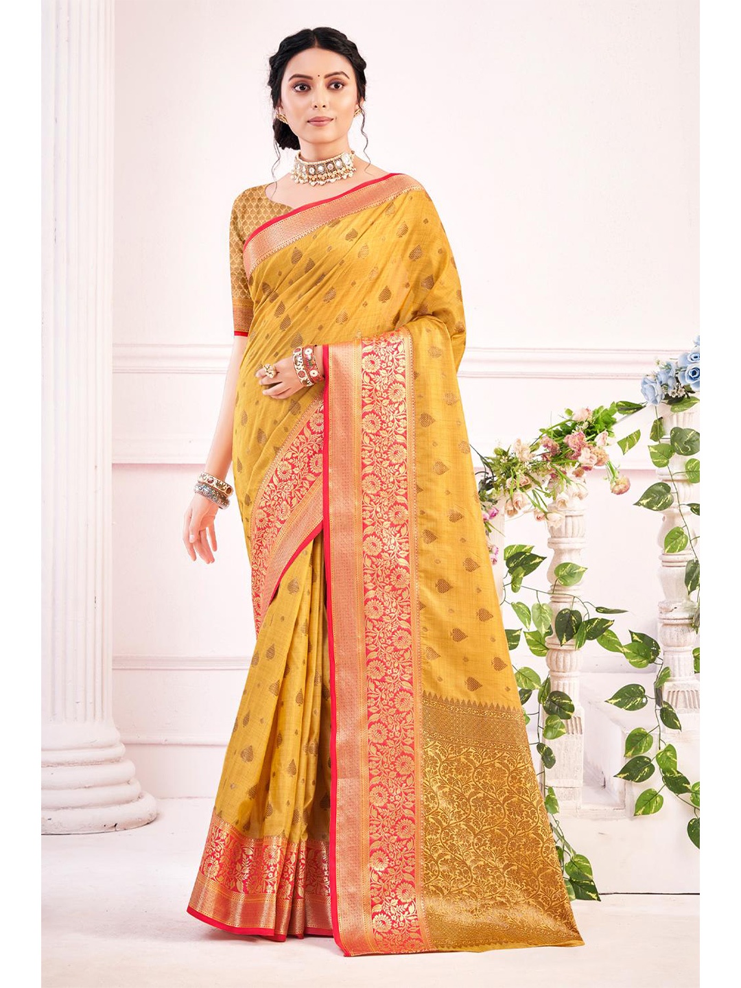 

KARAGIRI Yellow & Red Woven Design Zari Silk Blend Banarasi Saree