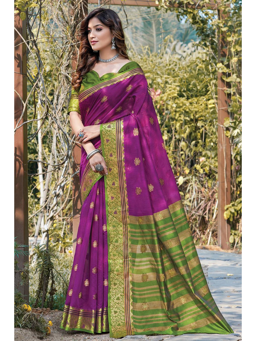 

KARAGIRI Purple & Green Woven Design Zari Saree