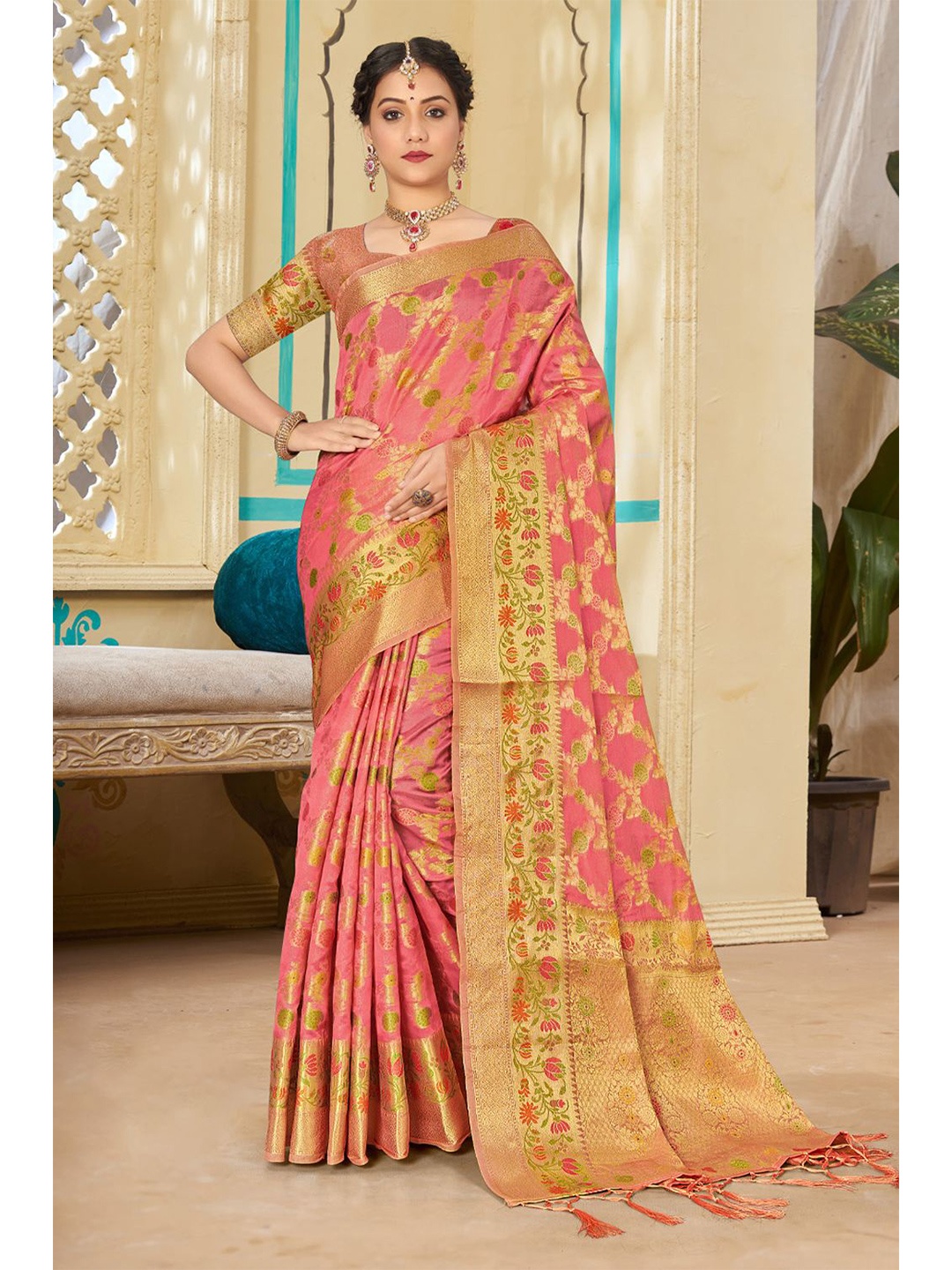 

KARAGIRI Pink And Gold Toned Woven Design Zari Organza Saree