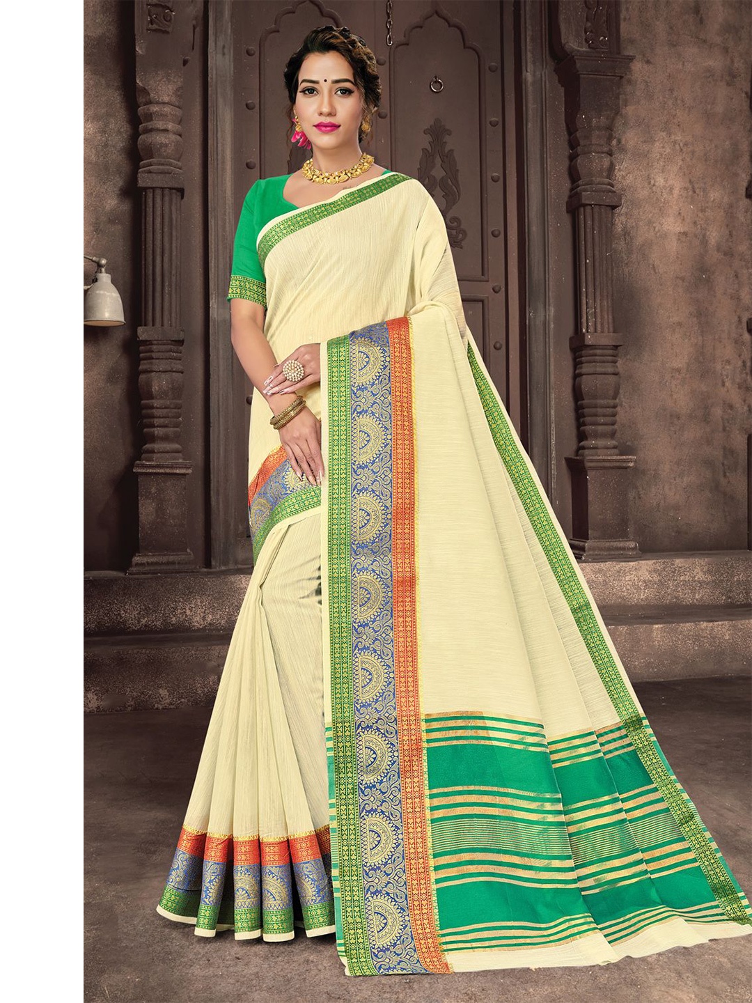 

KARAGIRI Off White And Green Solid Zari Woven Design Border Saree