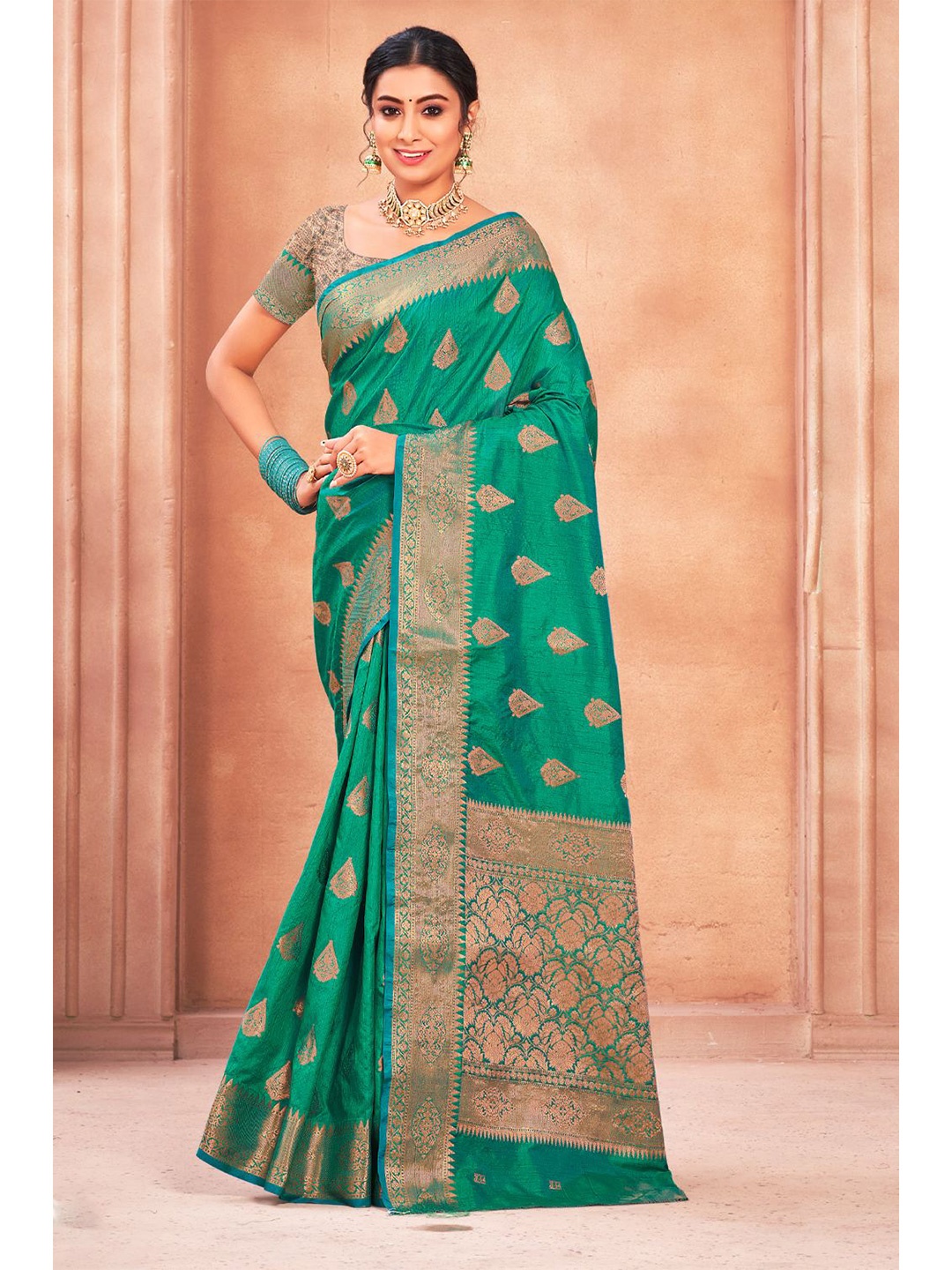 

KARAGIRI Sea Green & Gold-Toned Woven Design Zari Saree