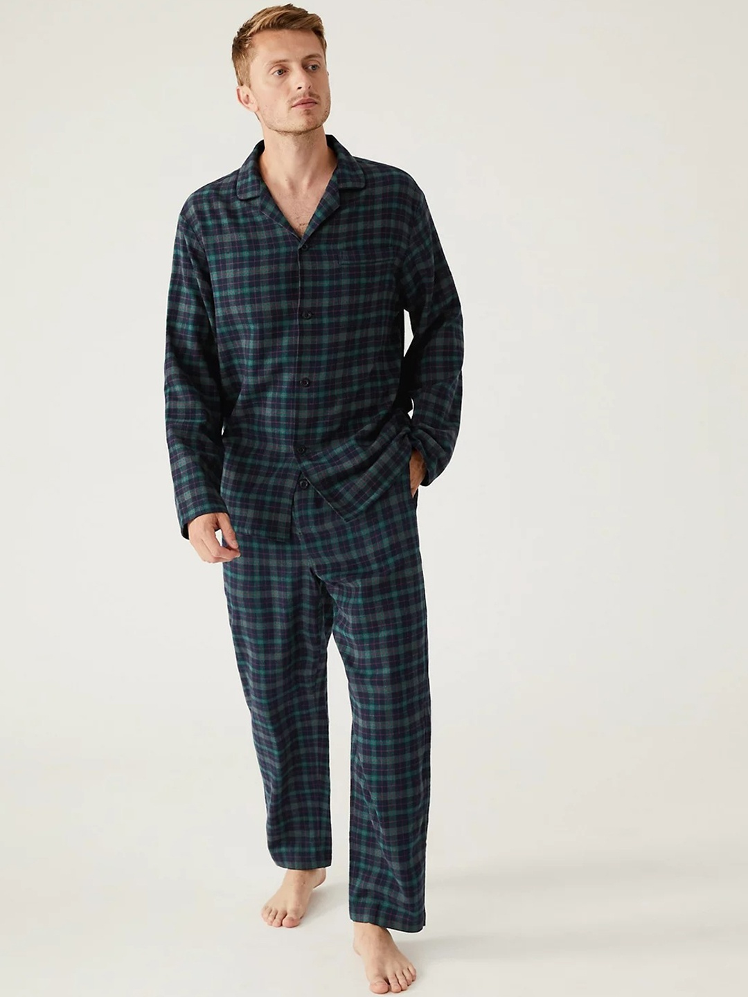 

Marks & Spencer Men Green & Blue Checked Night suit