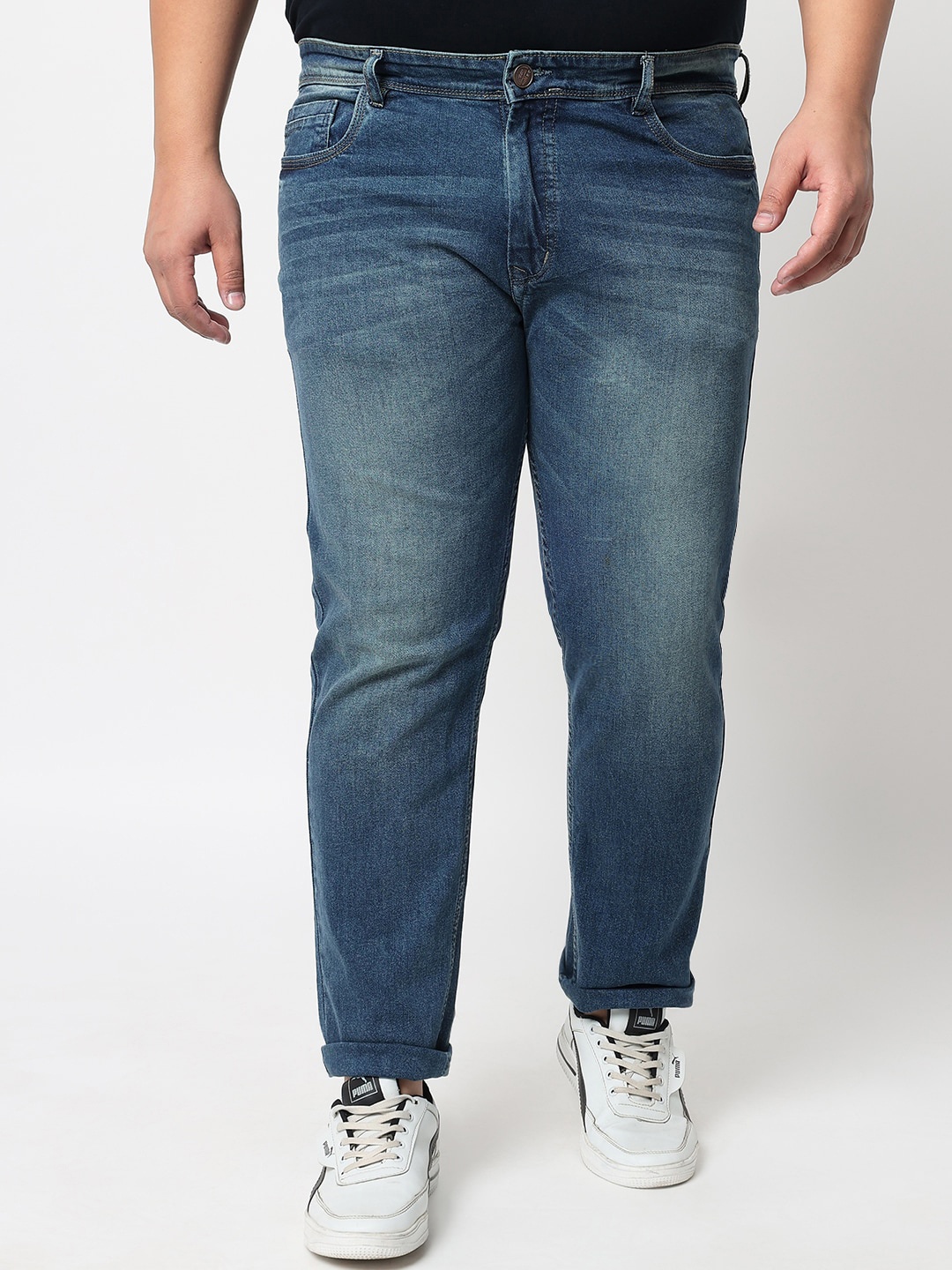 

FEVER Men Blue Slim Fit Low Distress Heavy Fade Stretchable Jeans