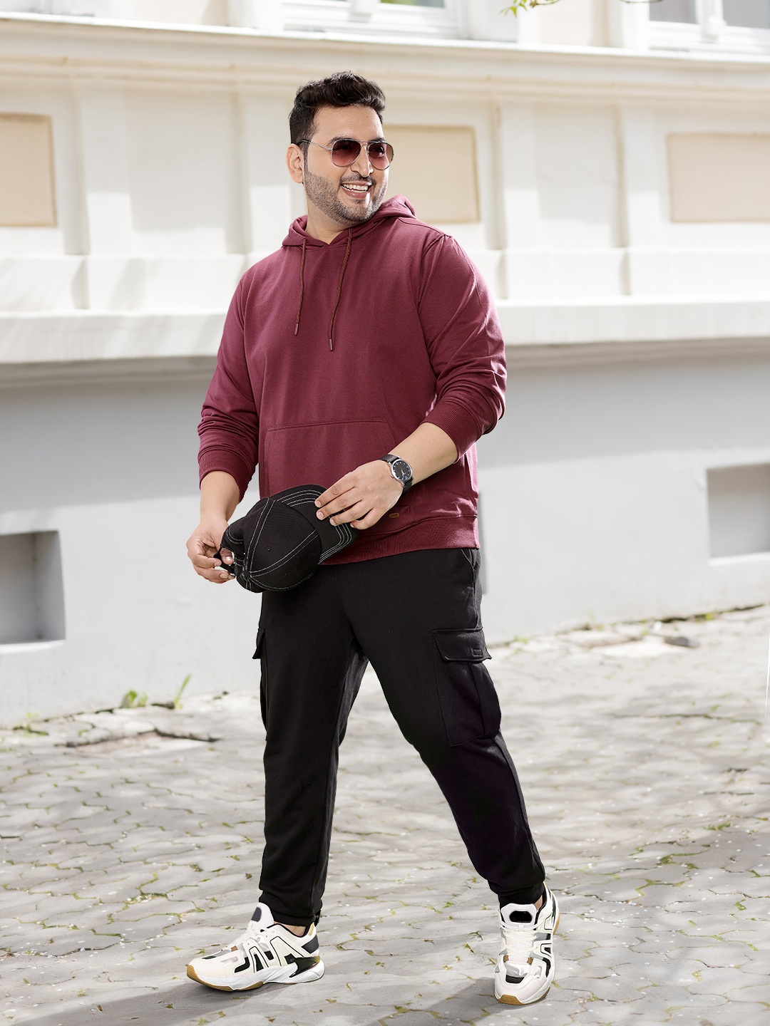 

Sztori Men Plus Size Burgundy Hooded Sweatshirt