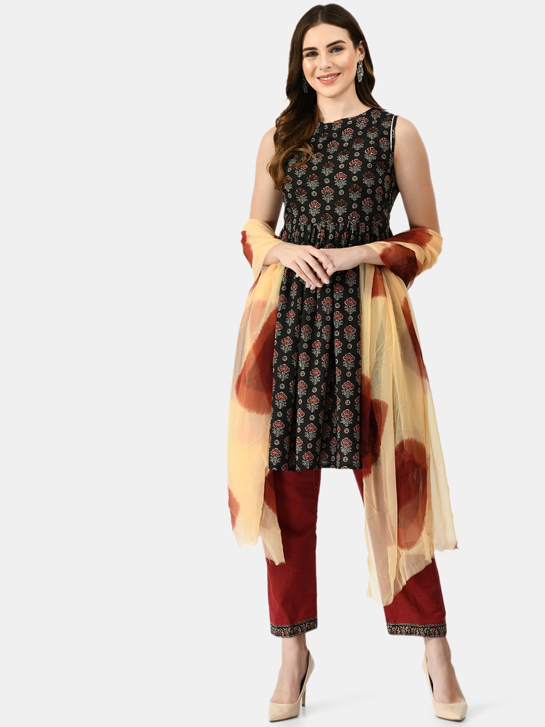 

MAFE Women Black Ethnic Motifs Printed Panelled Pure Cotton Kurta with Trousers & With Dupatta