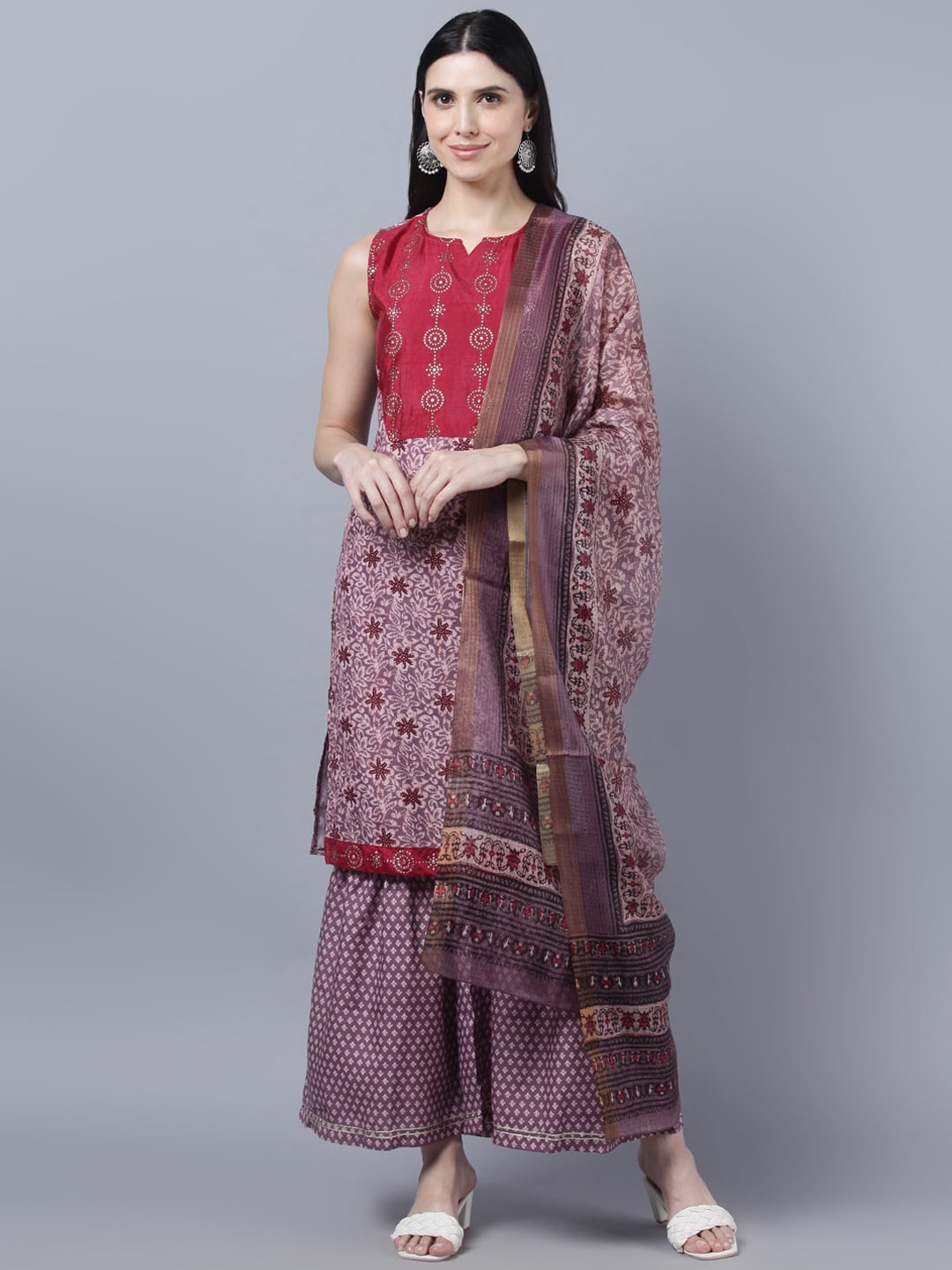 

Myshka Women Multicoloured Embroidered Panelled Kurti with Palazzos & With Dupatta, Multi