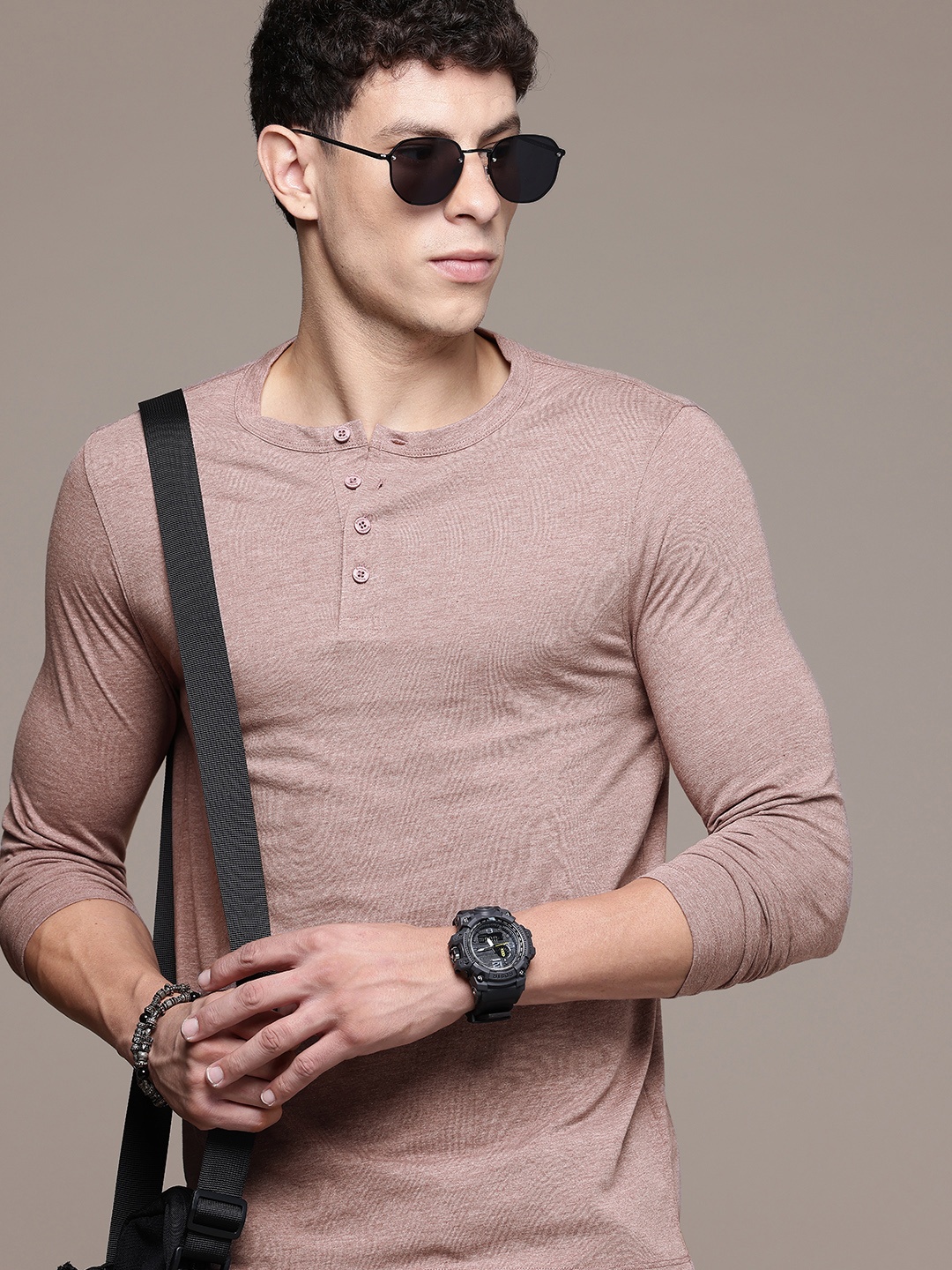 

The Roadster Life Co. Long Sleeves Henley Neck T-shirt, Mauve