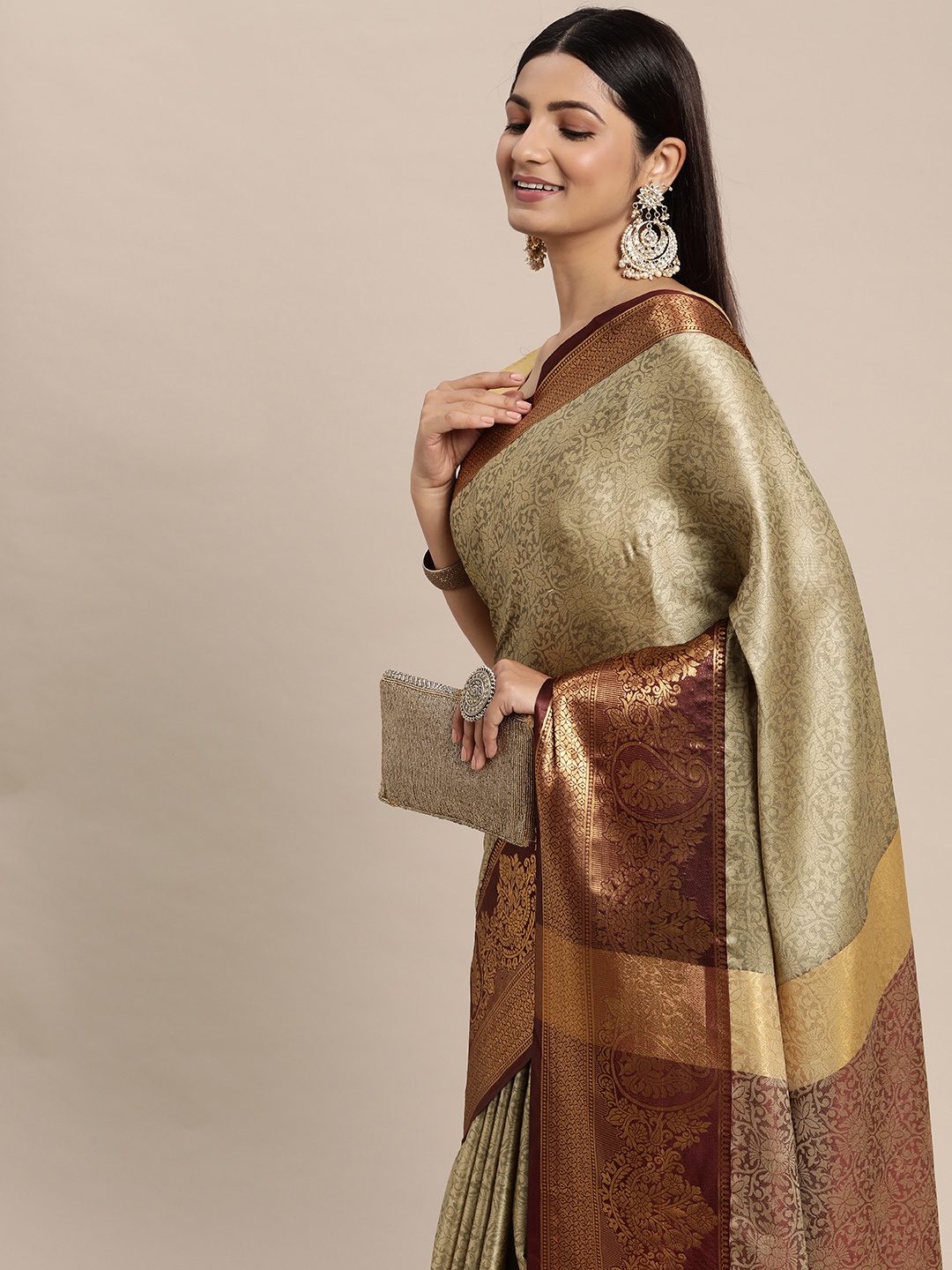 

FASHDEAL Beige & Maroon Floral Jacquard Cotton Jacquard Saree