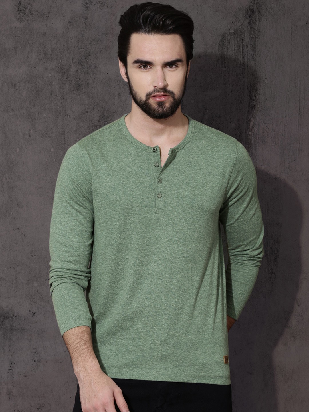 

Roadster Men Green Melange Solid Henley Neck T-shirt