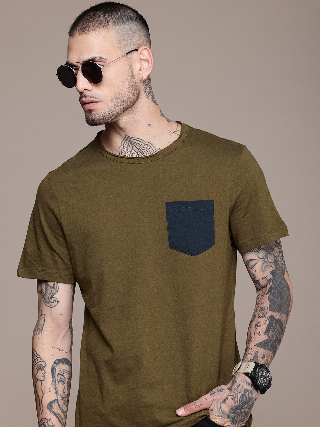 

The Roadster Lifestyle Co. Pure Cotton Pocket T-shirt, Olive