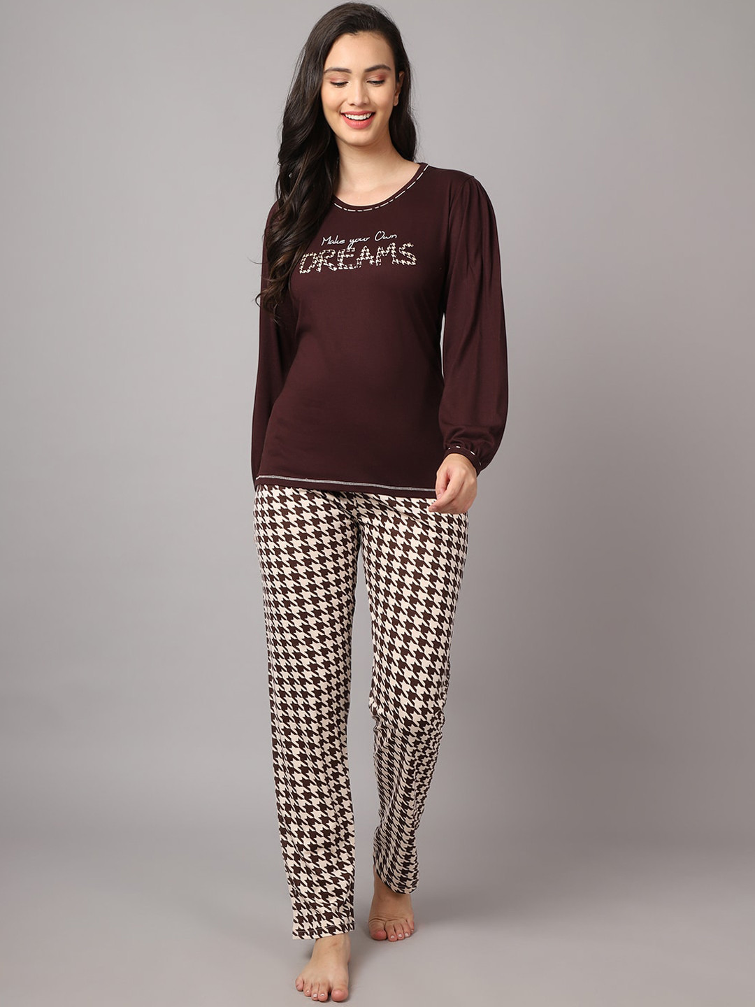 

Kanvin Women Brown & Cream-Coloured Printed Night suit