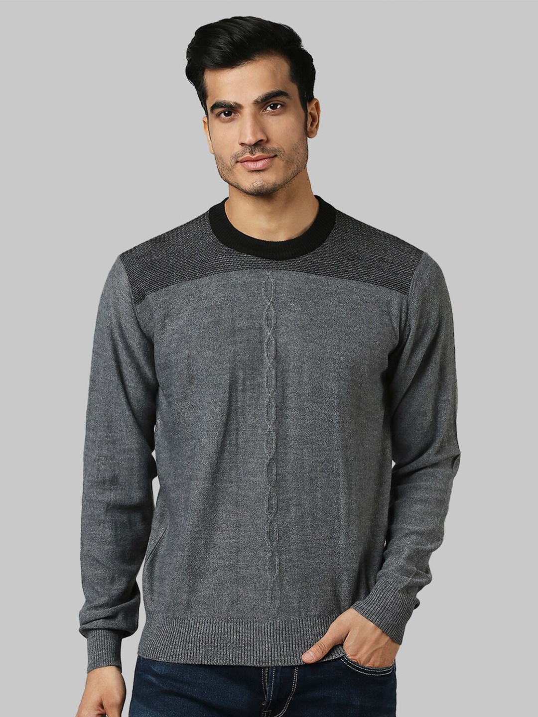 

Raymond Men Grey & Black Colourblocked Pullover Sweater