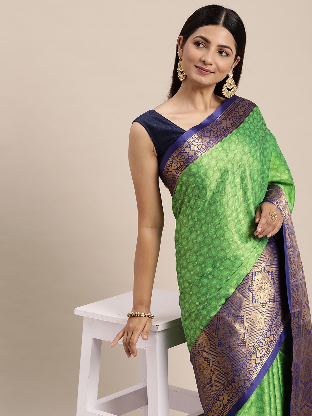 

FASHDEAL Floral Jacquard Woven Pure Cotton Saree, Green
