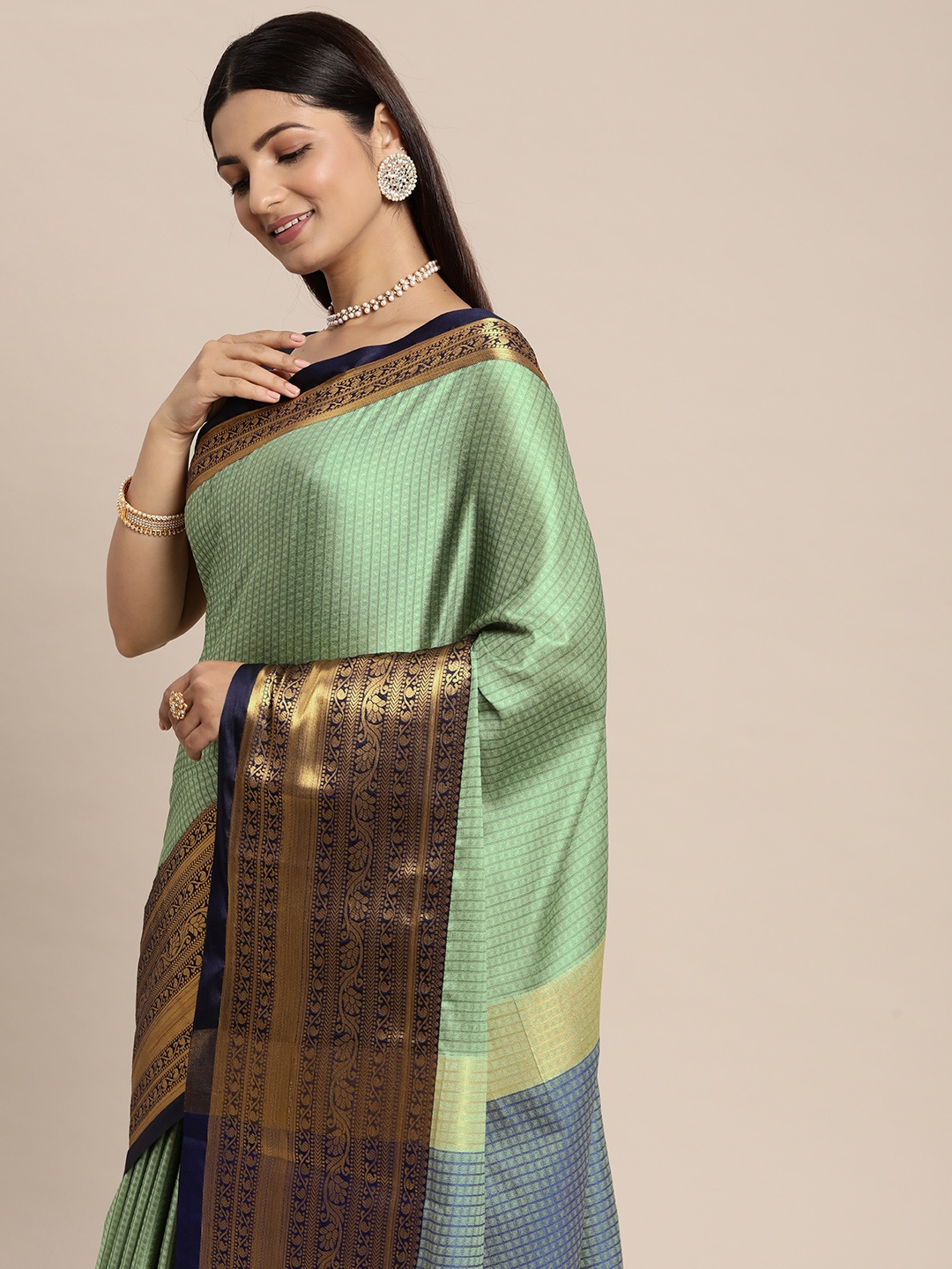 

FASHDEAL Green & Gold Jacquard Checked Pure Cotton Saree