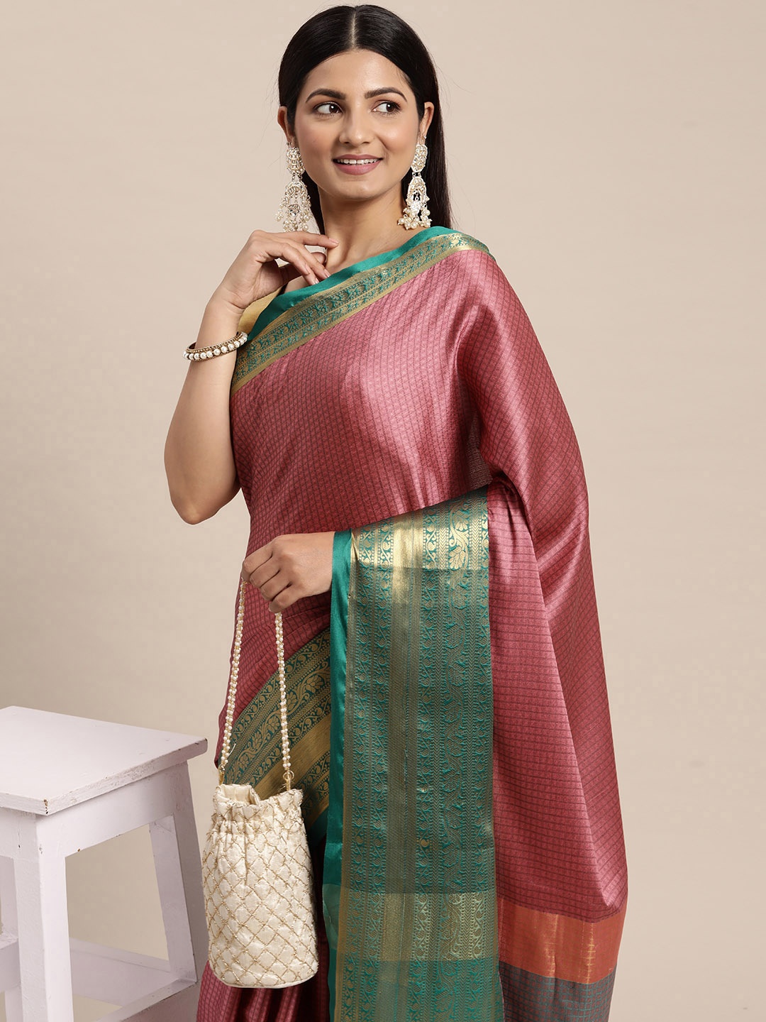 

FASHDEAL Pink & Blue Checked Jacquard Pure Cotton Saree