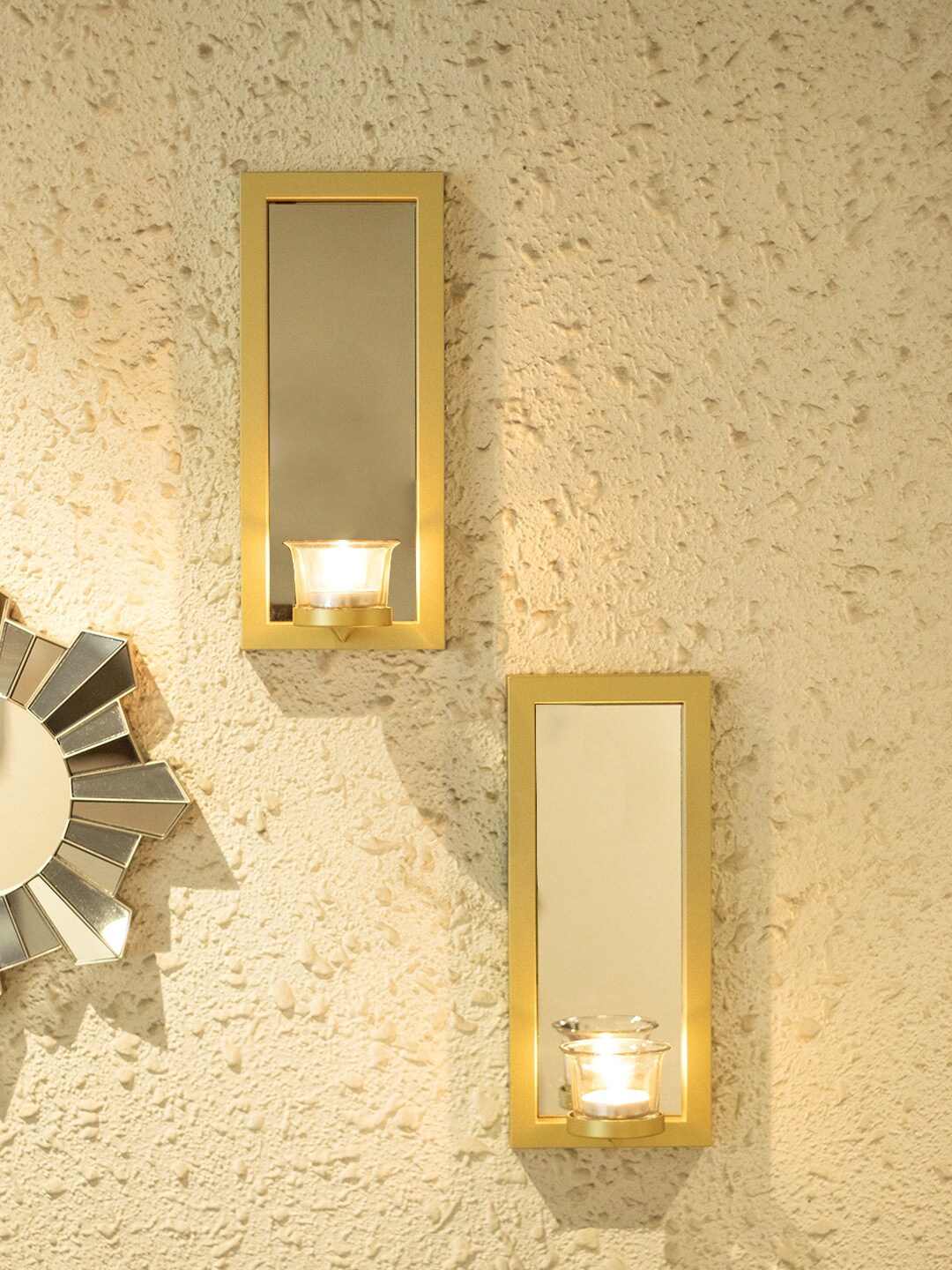 

MARKET99 Set Of 2 Gold-Toned Textured Candle Holders