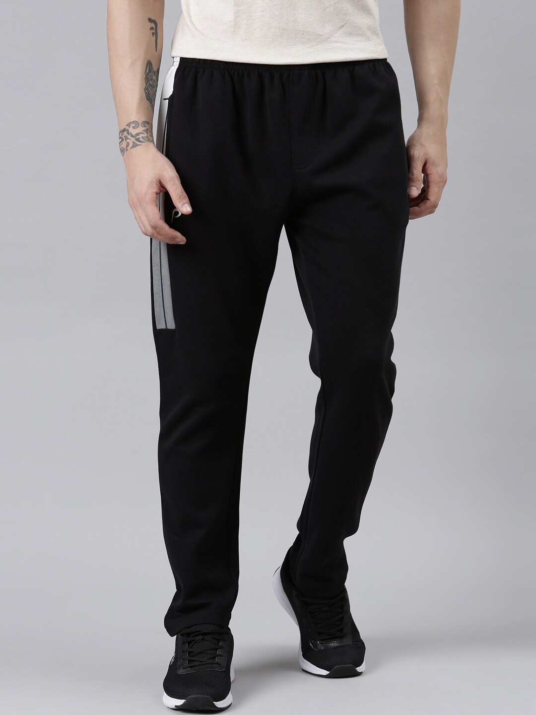 

Proline Active Men Black Solid Cotton Track Pants