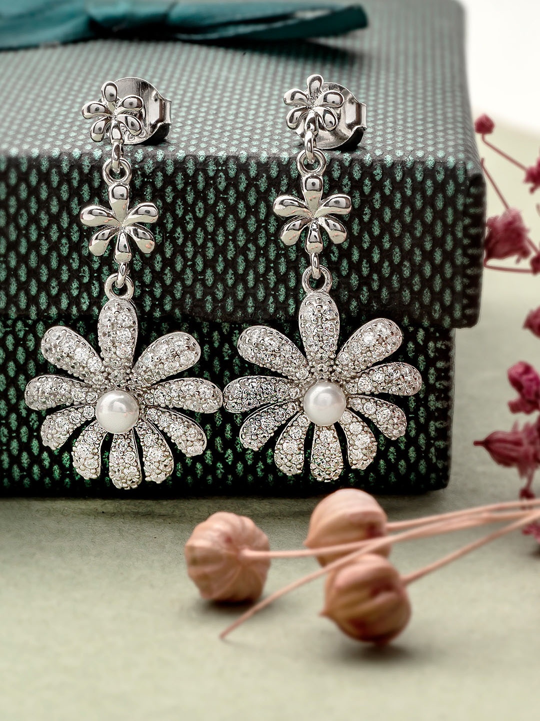 

SILBERRY Silver-Toned Contemporary Drop Earrings