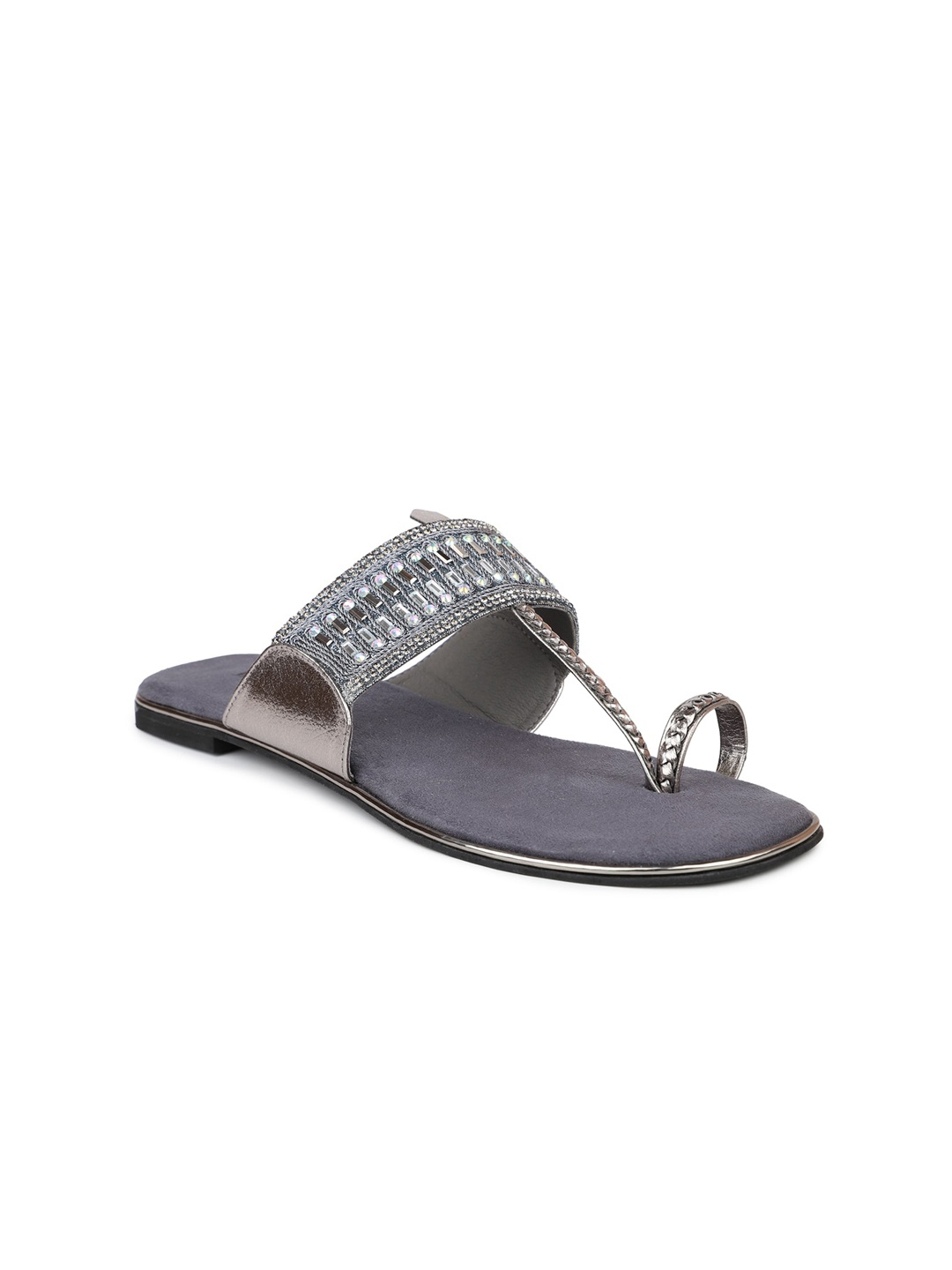 

Inc 5 Women Gun Metal Ethnic Flat Sandals, Metallic