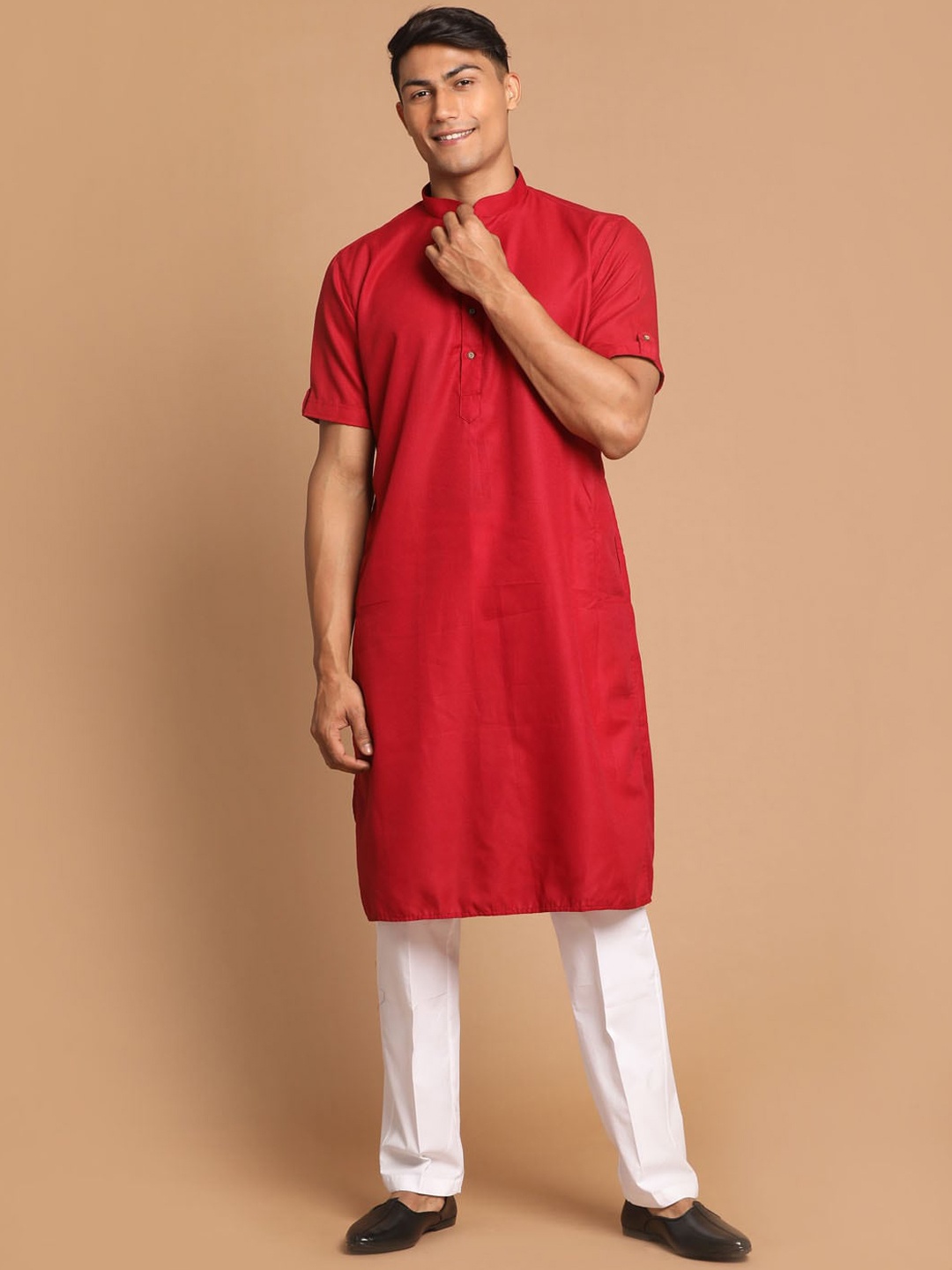 

VASTRAMAY Men Maroon Kurta with Pyjamas