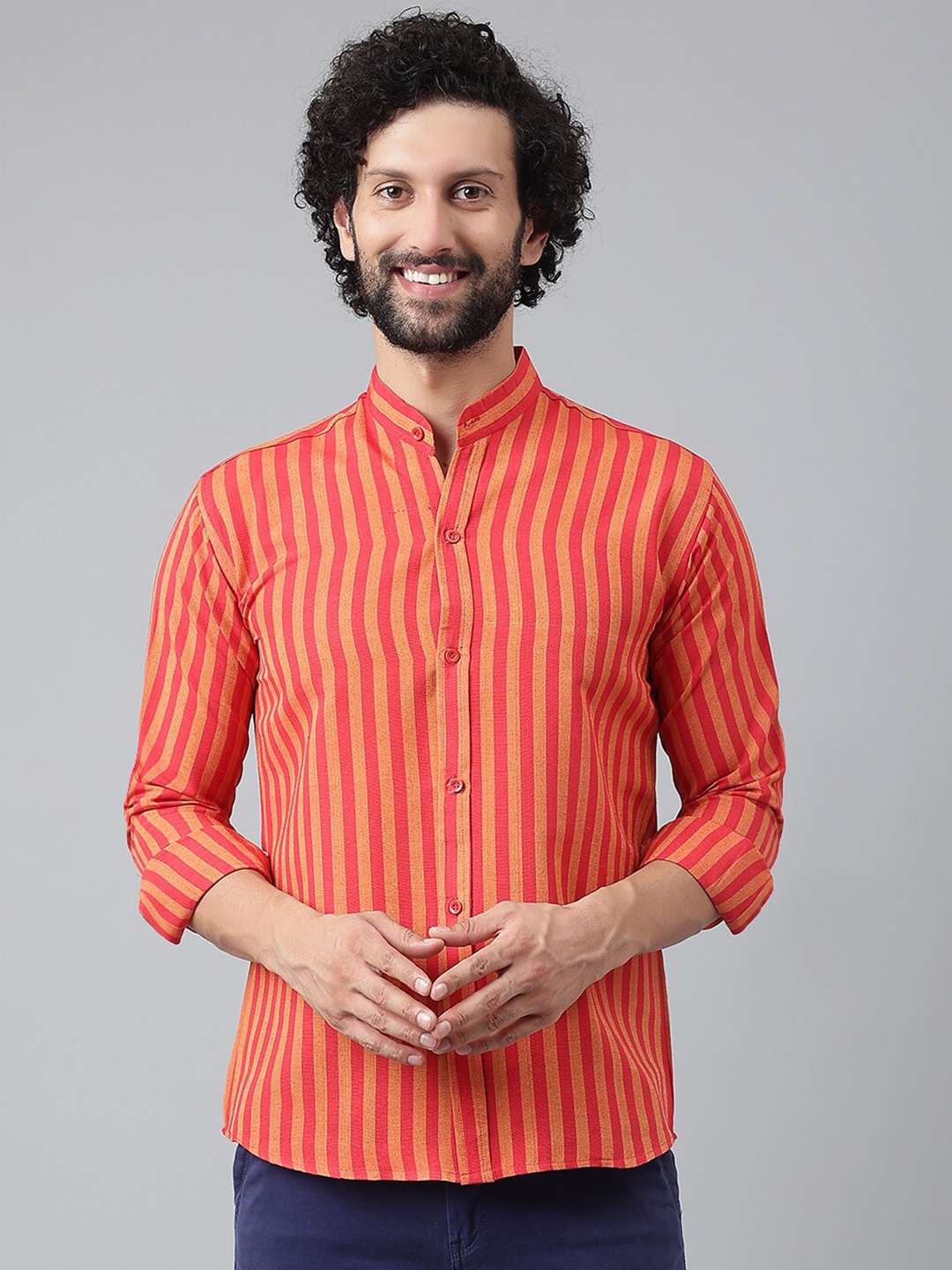 

RIAG Men Striped Casual Shirt, Red