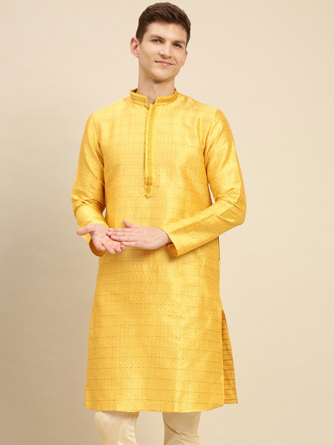 

Sanwara Men Yellow Striped Thread Work Kurta