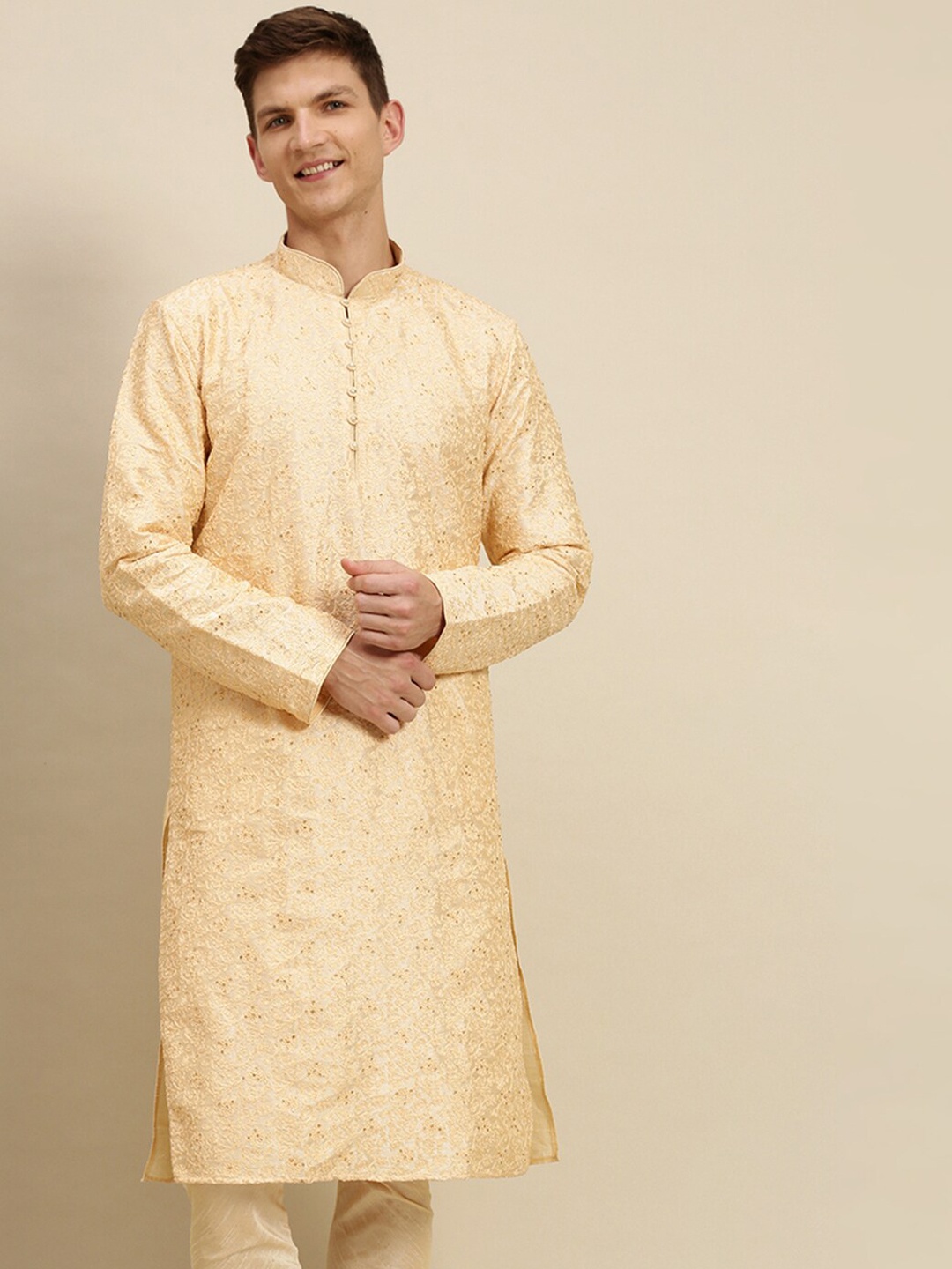 

Sanwara Men Beige Thread Work Kurta