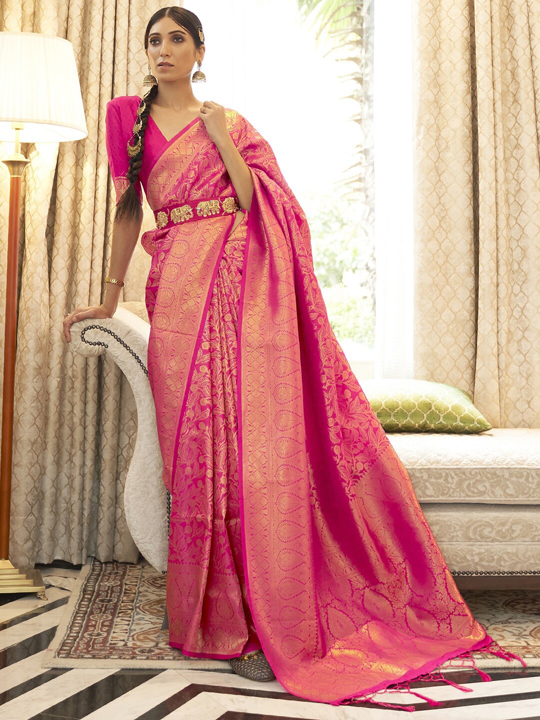 

Mitera Pink & Gold-Toned Woven Design Zari Silk Blend Saree