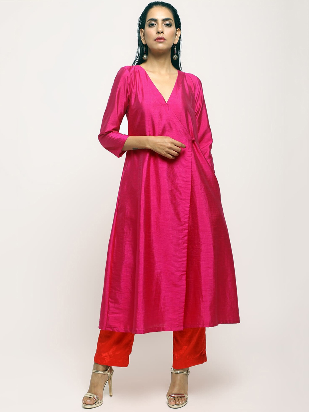 

trueBrowns Women Pink Angrakha Kurta with Trousers