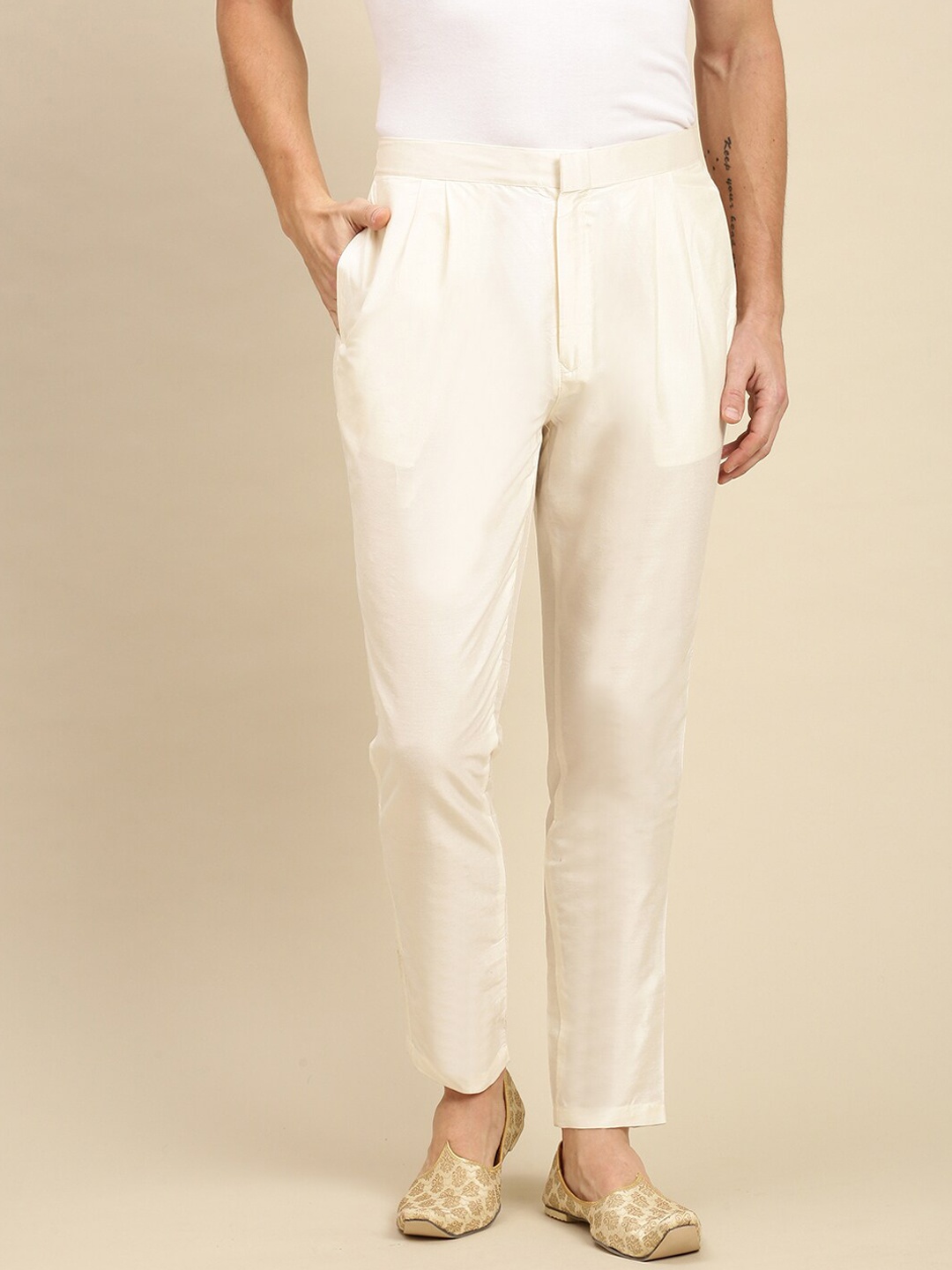 

Sanwara Men Cream-Coloured Solid Ankle-Length Relaxed-Fit Pyjamas