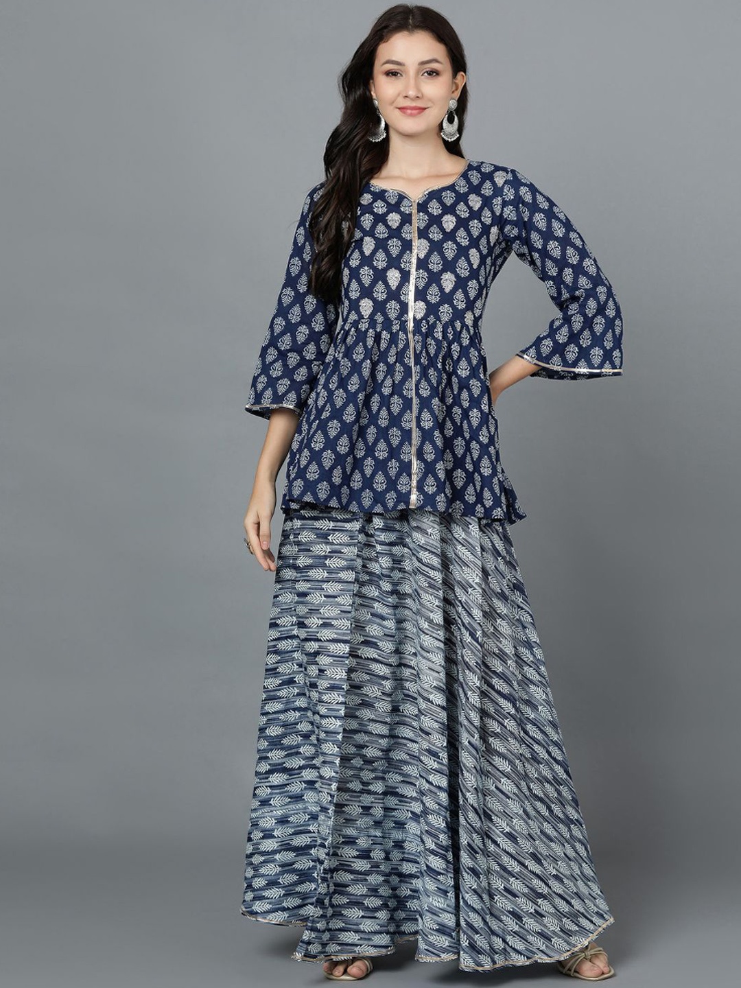

VEDANA Women Blue Floral Printed Pleated Gotta Patti Pure Cotton Kurti with Skirt