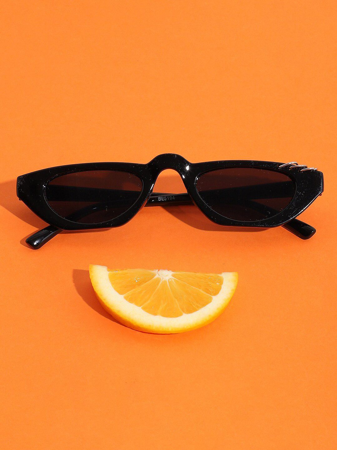 

HAUTE SAUCE by Campus Sutra Unisex Black Lens & Black Other Sunglasses with Polarised Lens