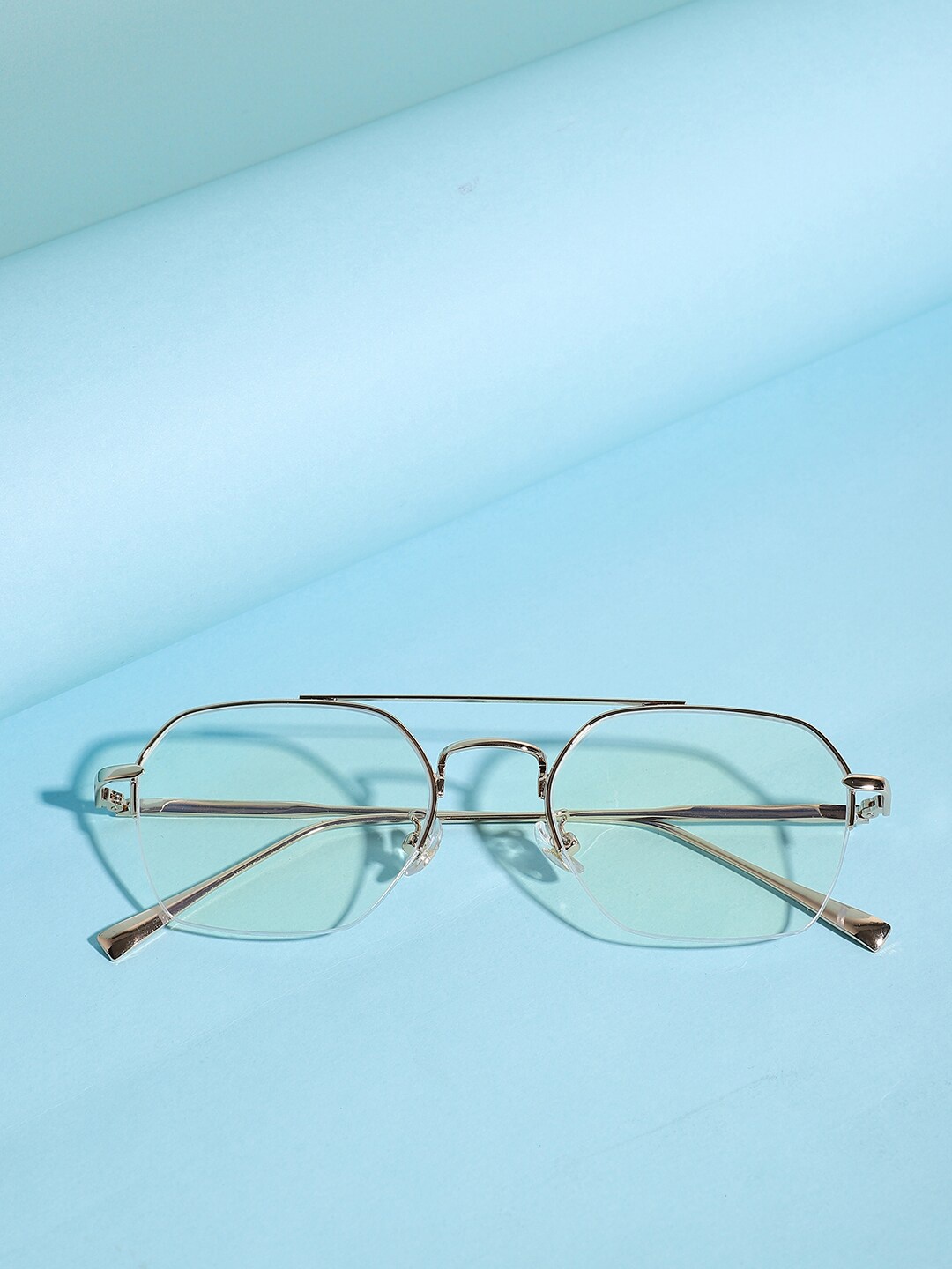 

HAUTE SAUCE by Campus Sutra Women Clear Lens & White Oversized Sunglasses
